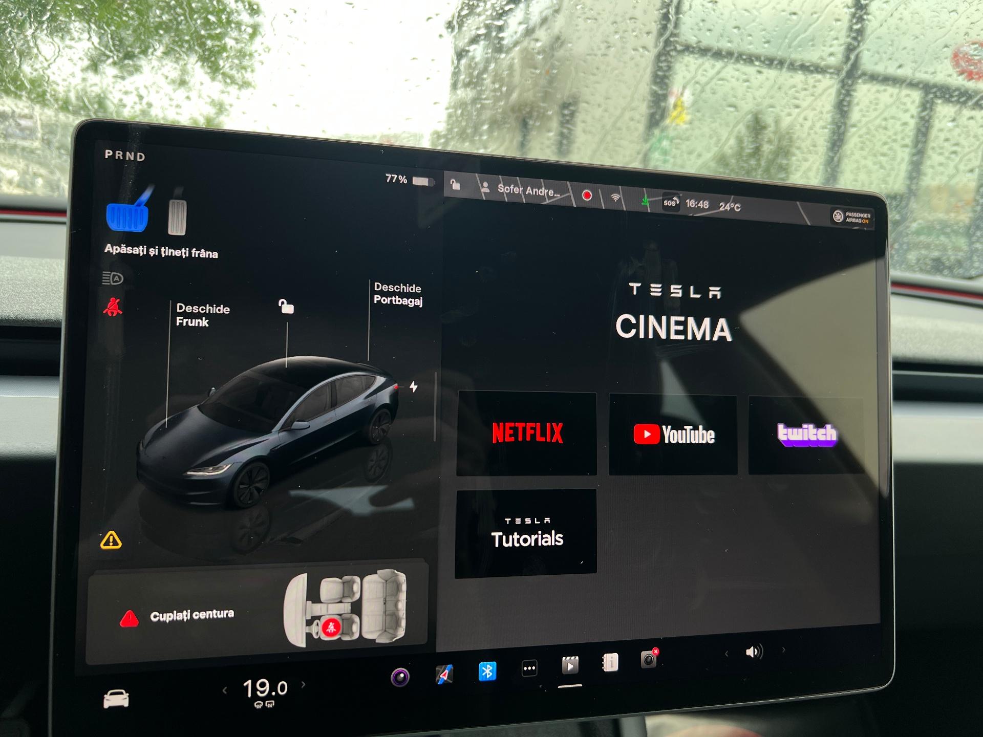 Tesla-Model 3