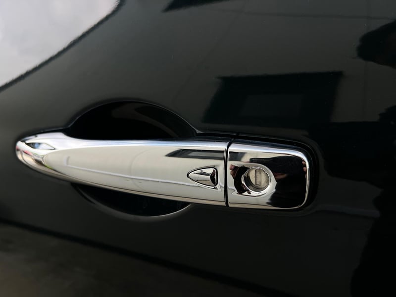 Car Thumb