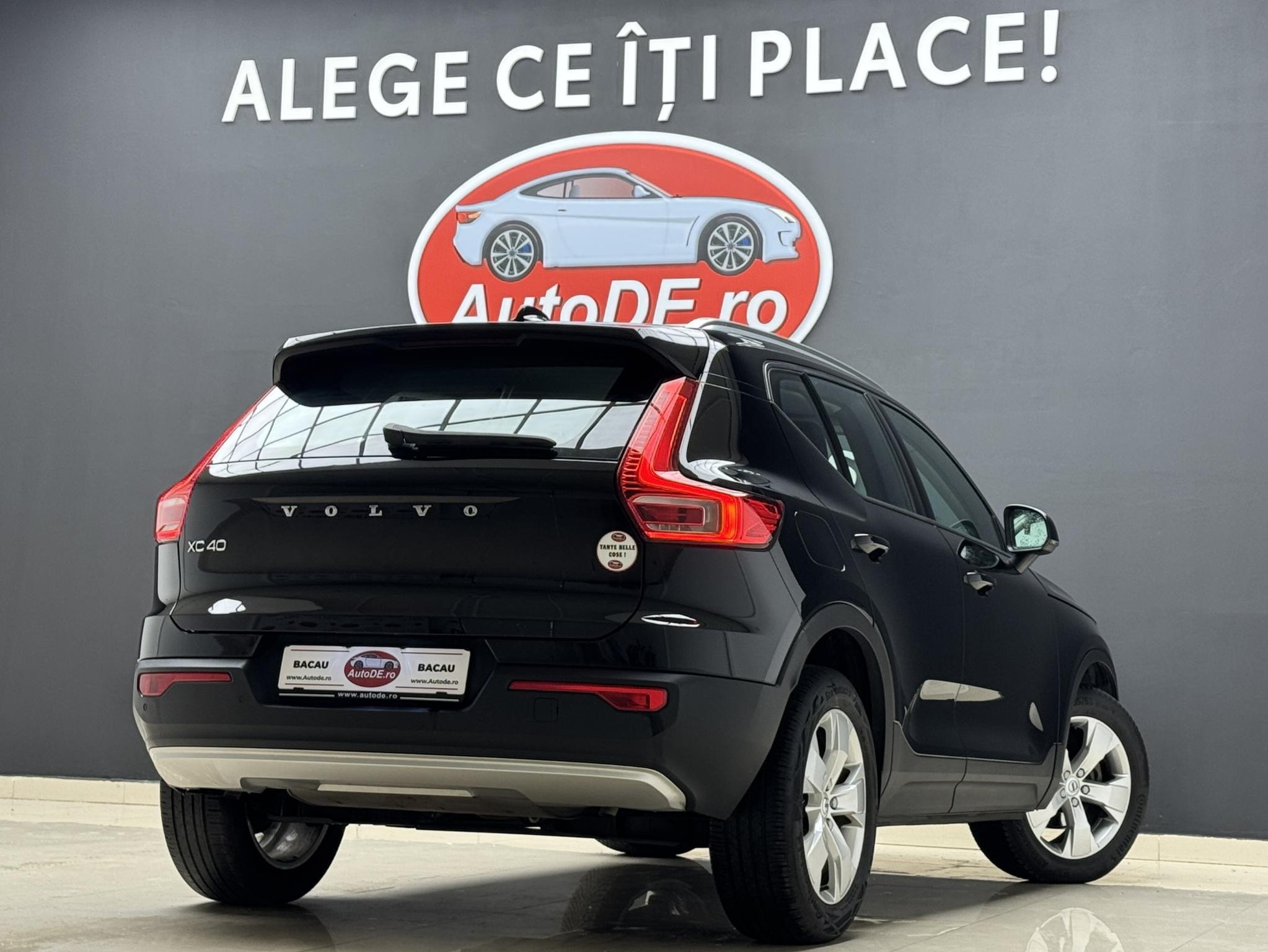 Volvo-XC 40