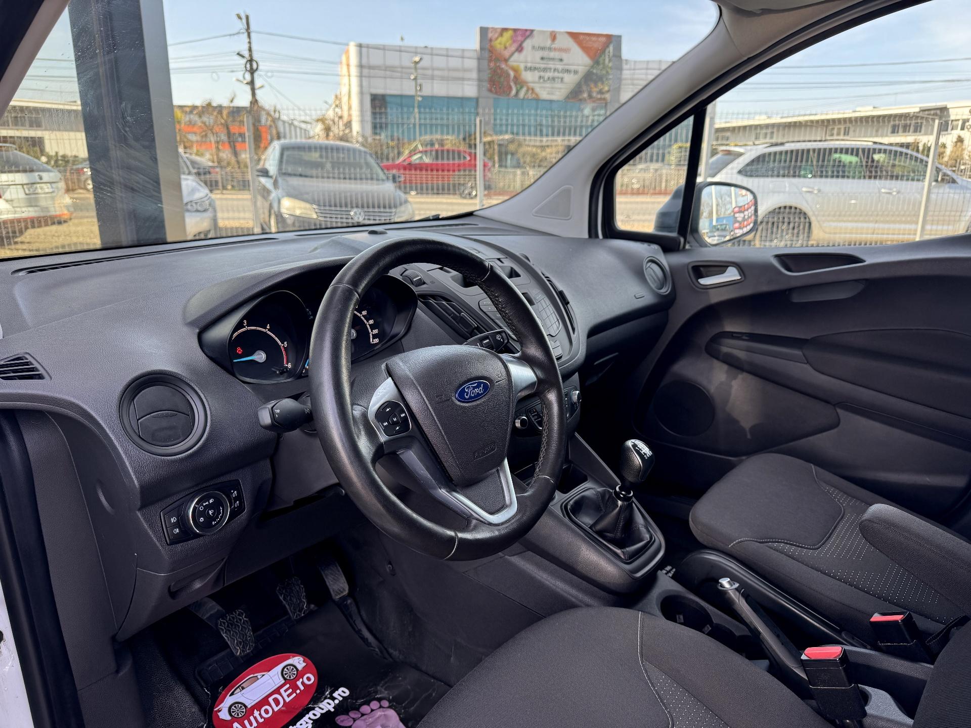 Ford-Transit Connect