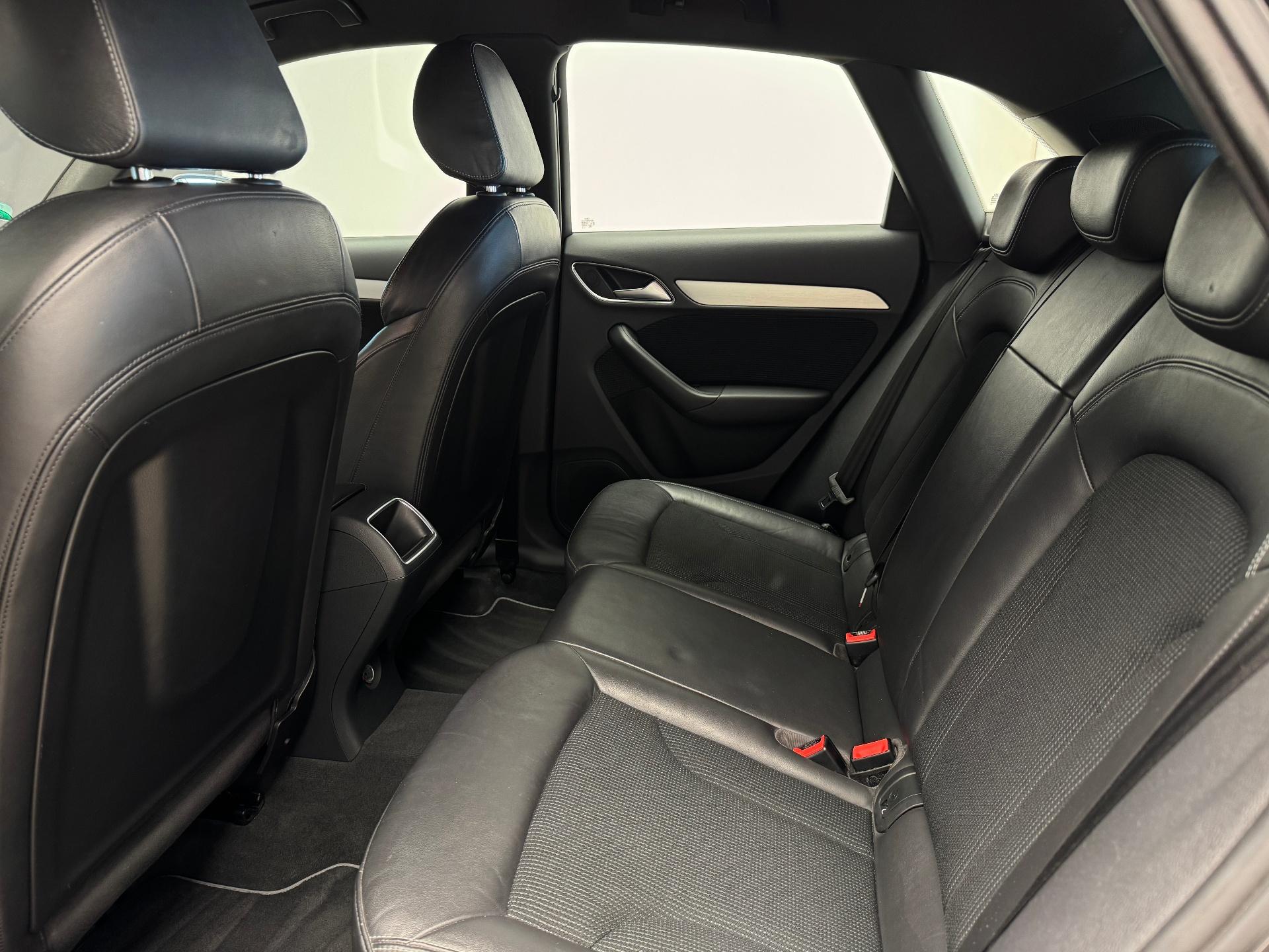 Audi-Q3