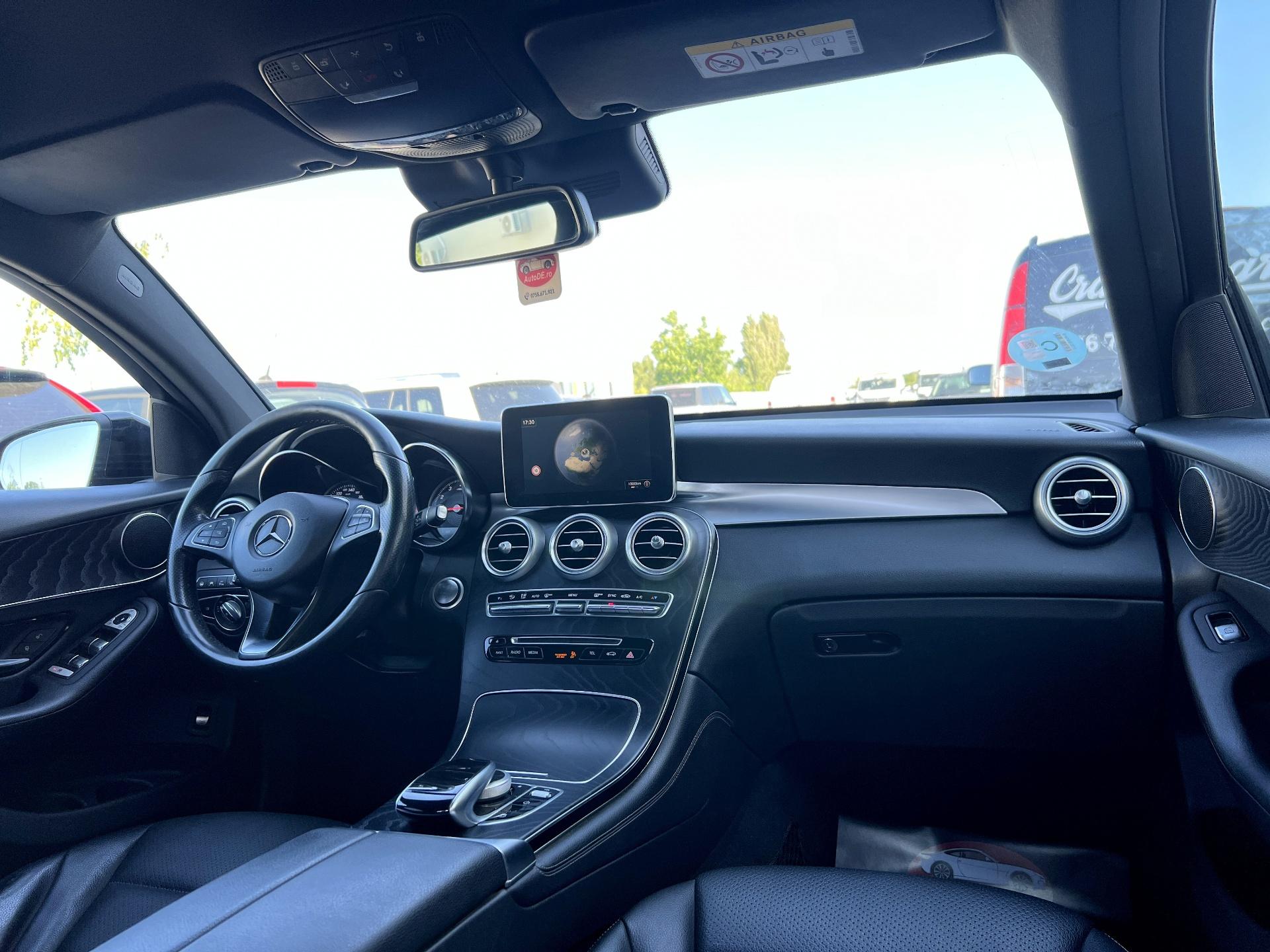 Mercedes-Benz-GLC-COUPE