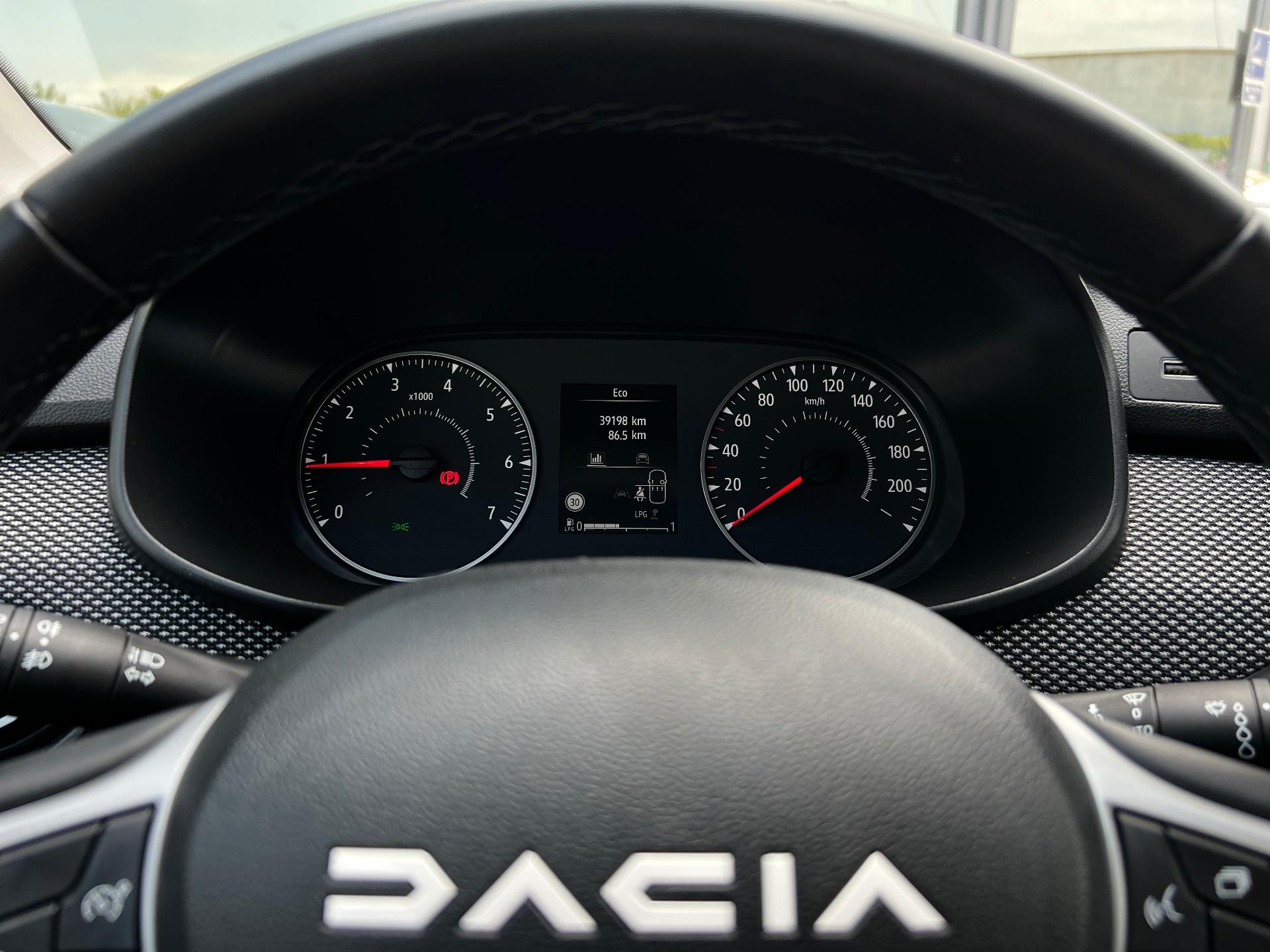 Dacia-Logan