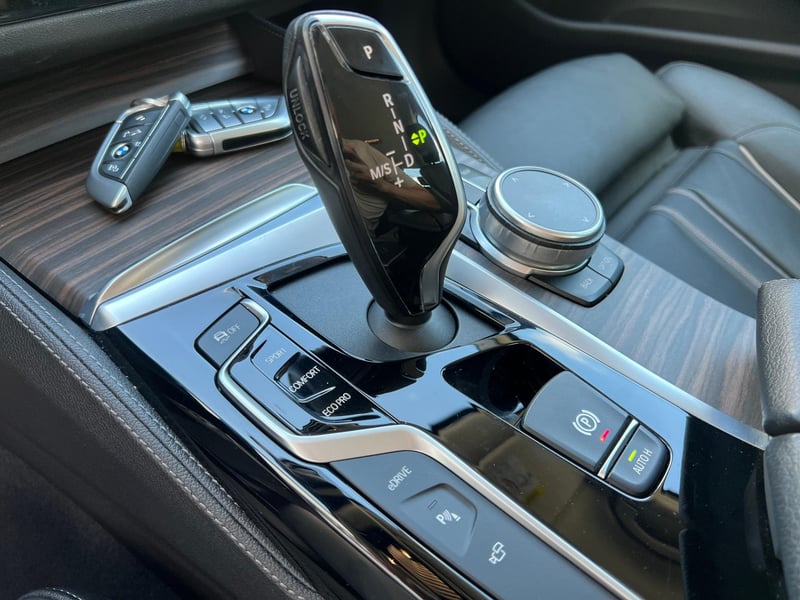 Car Thumb