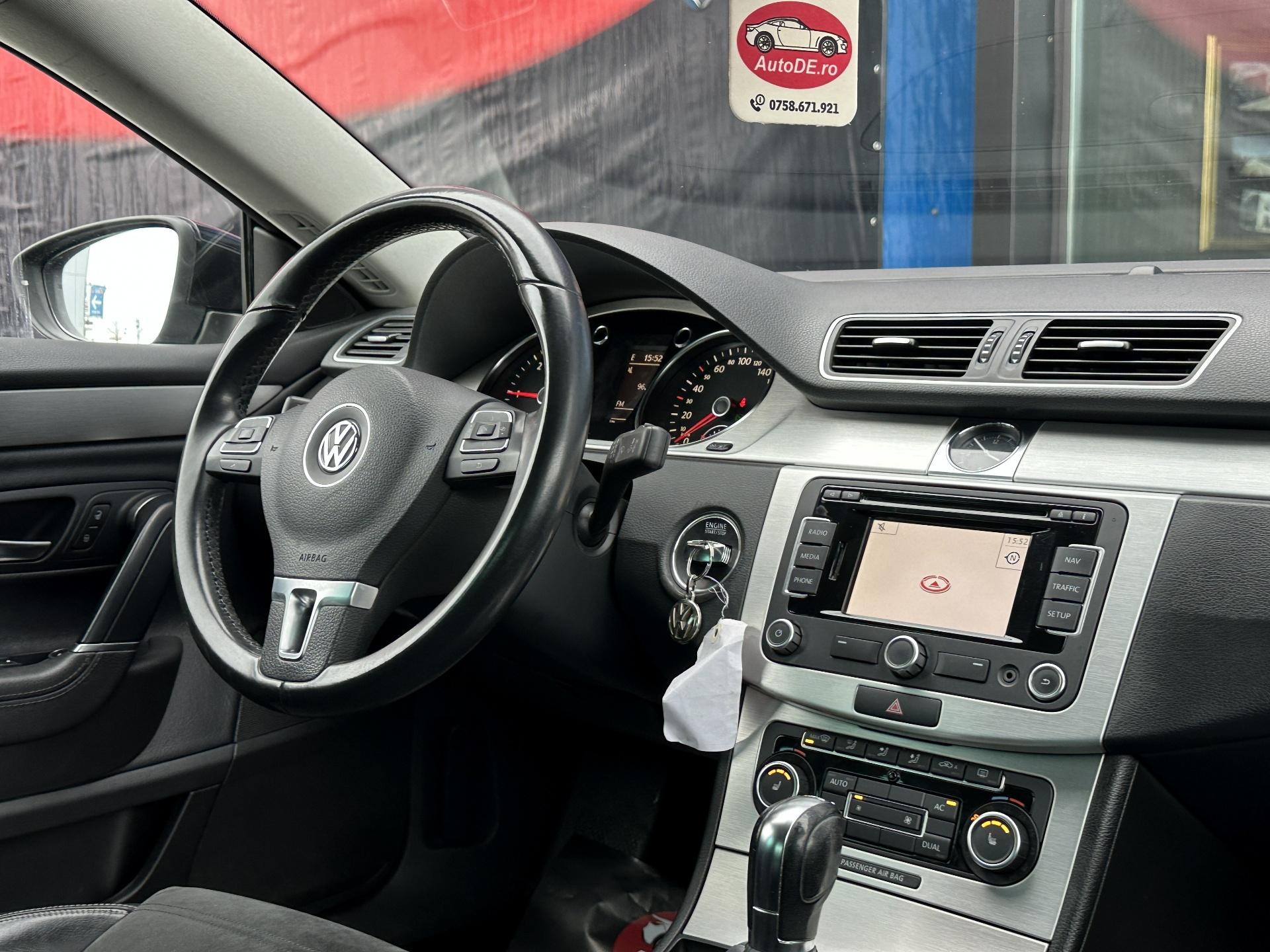 Volkswagen-Passat CC