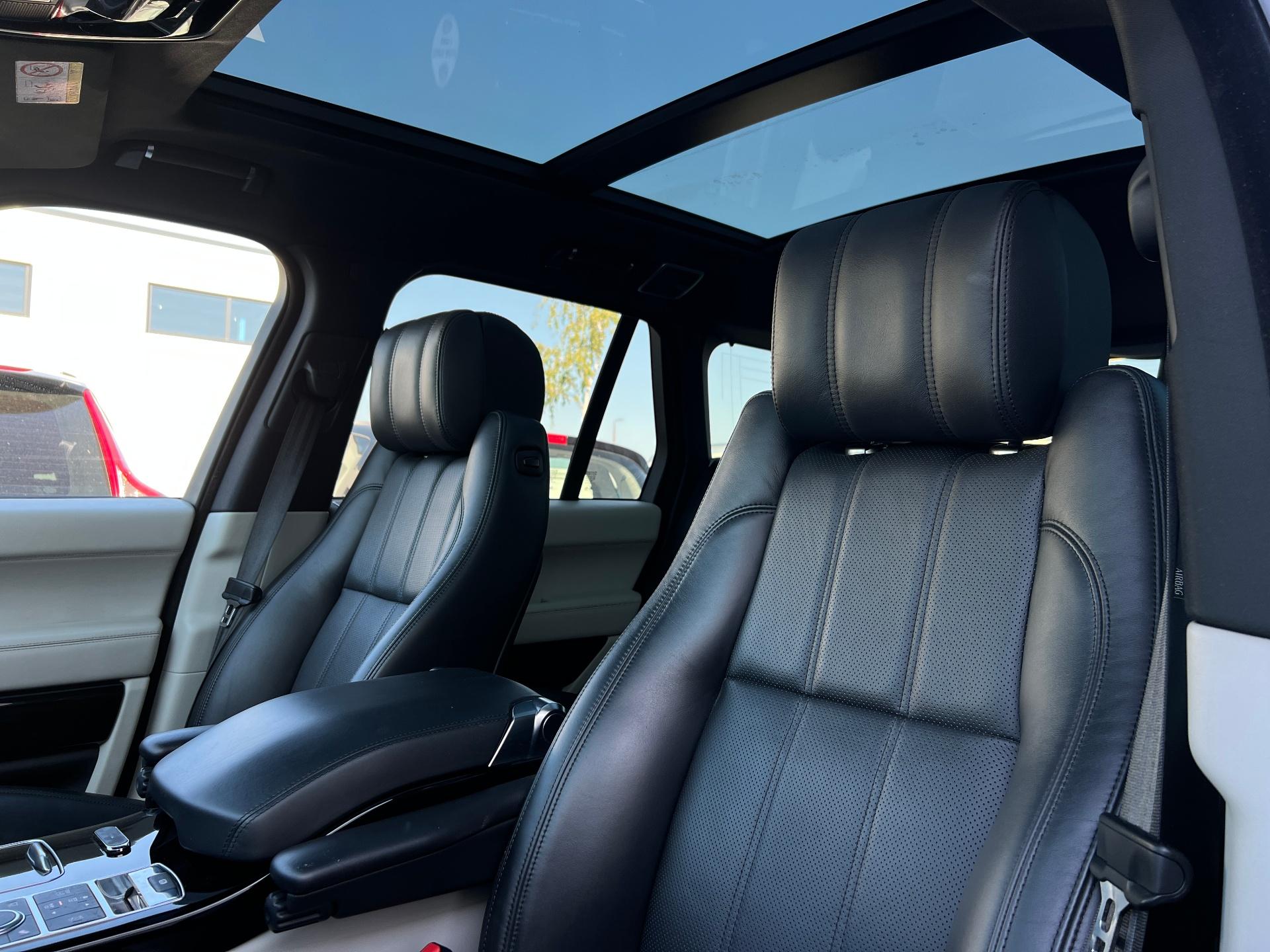 Land Rover-Range Rover