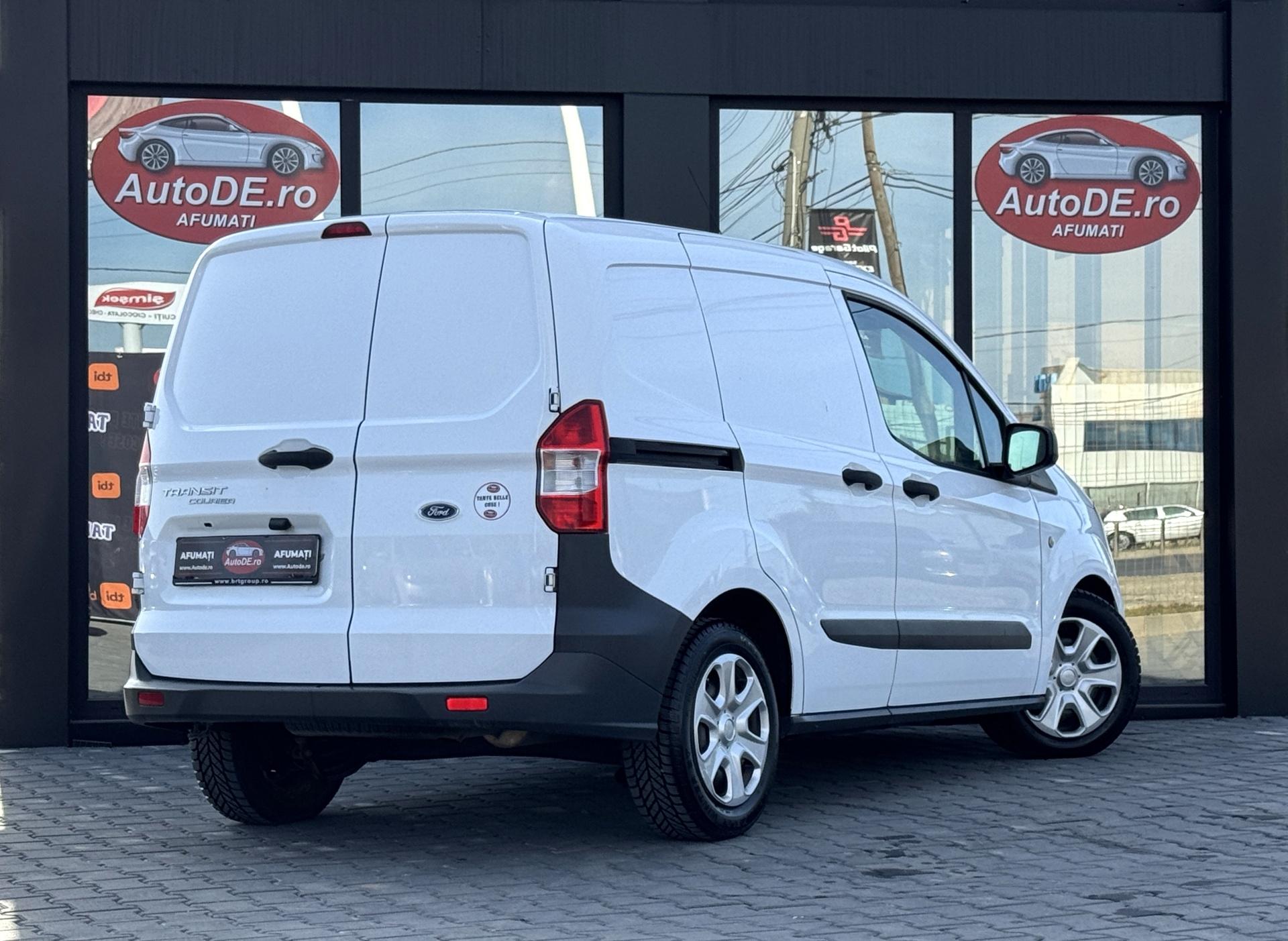 Ford-Transit Connect