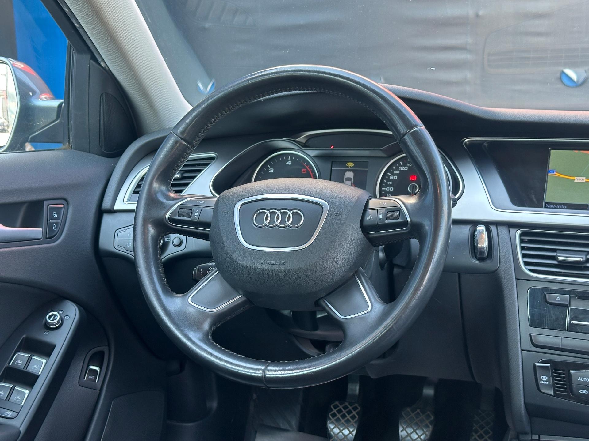 Audi-A4