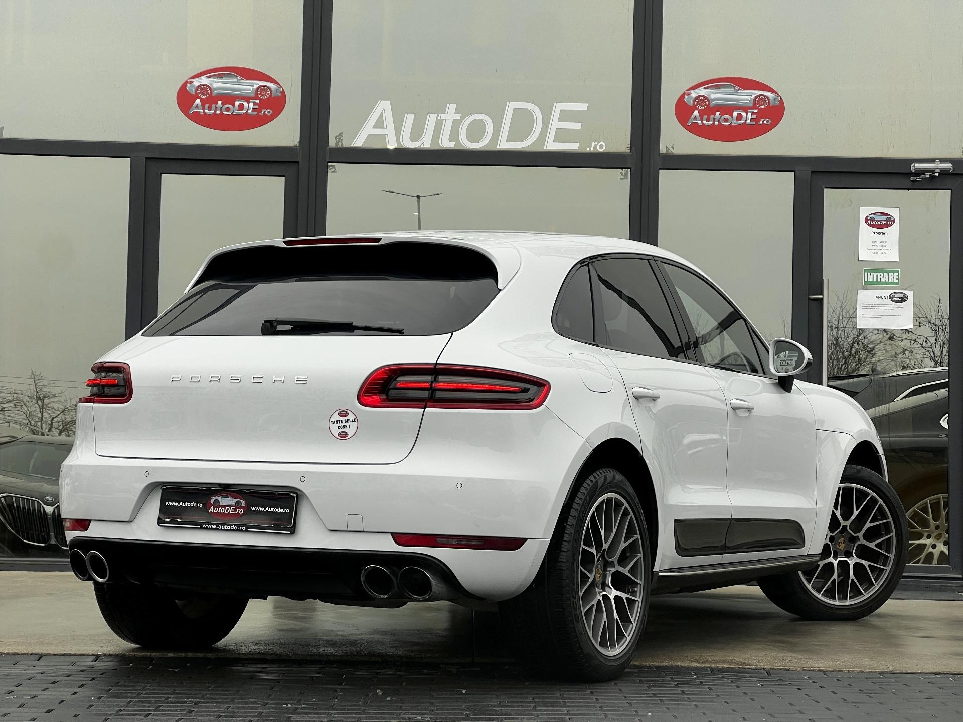 Porsche-Macan