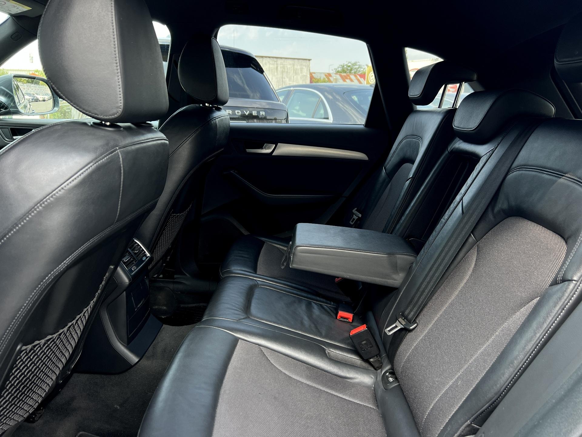Audi-Q5