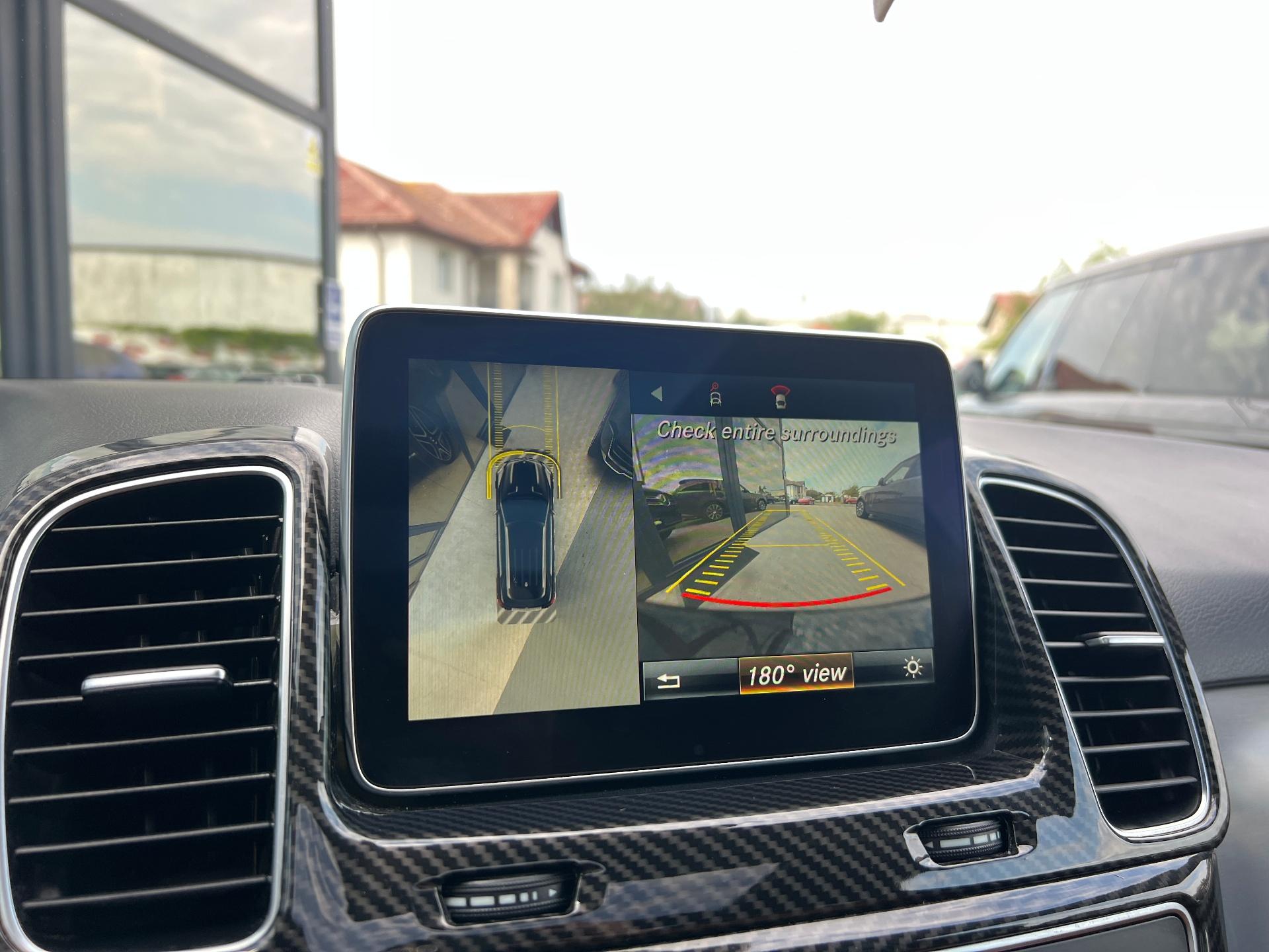 Mercedes-Benz-GLE