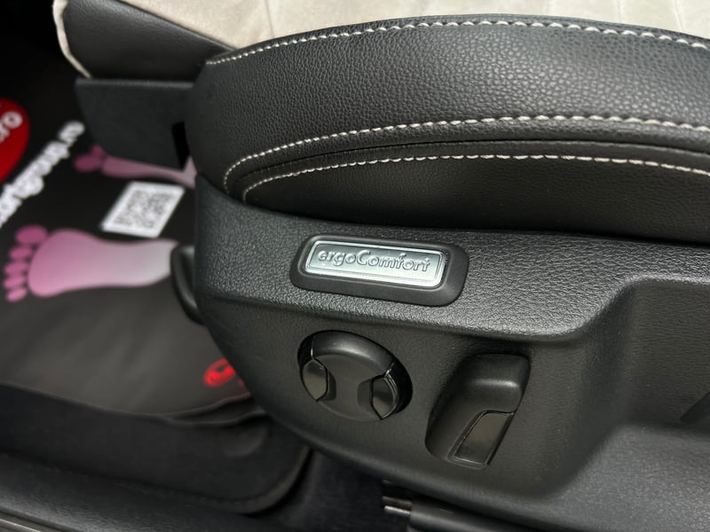 Car Thumb