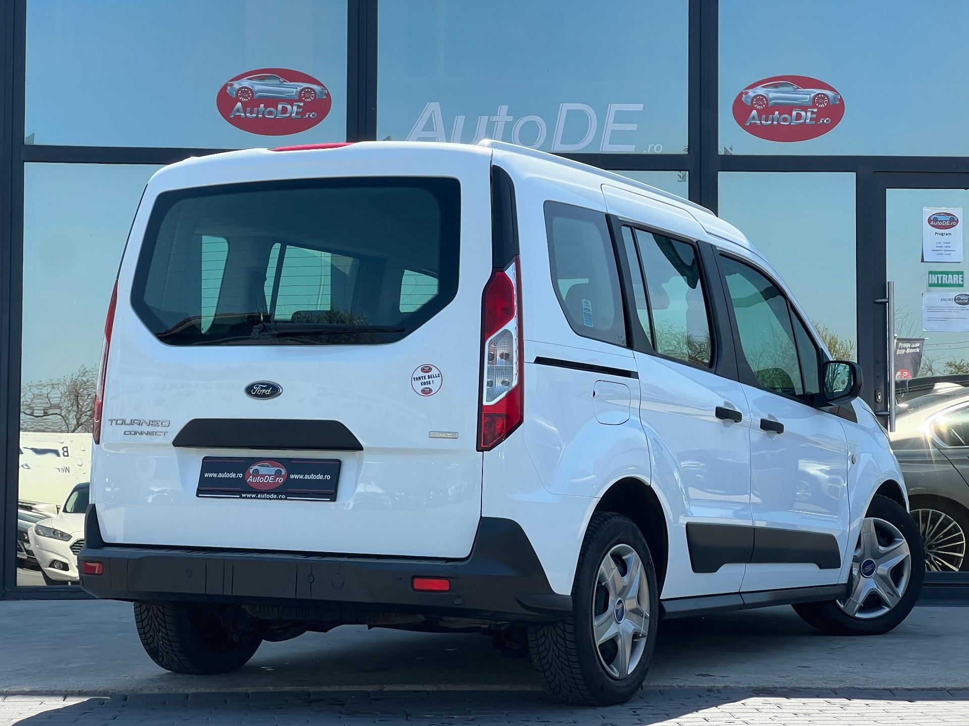 Ford-Tourneo Connect