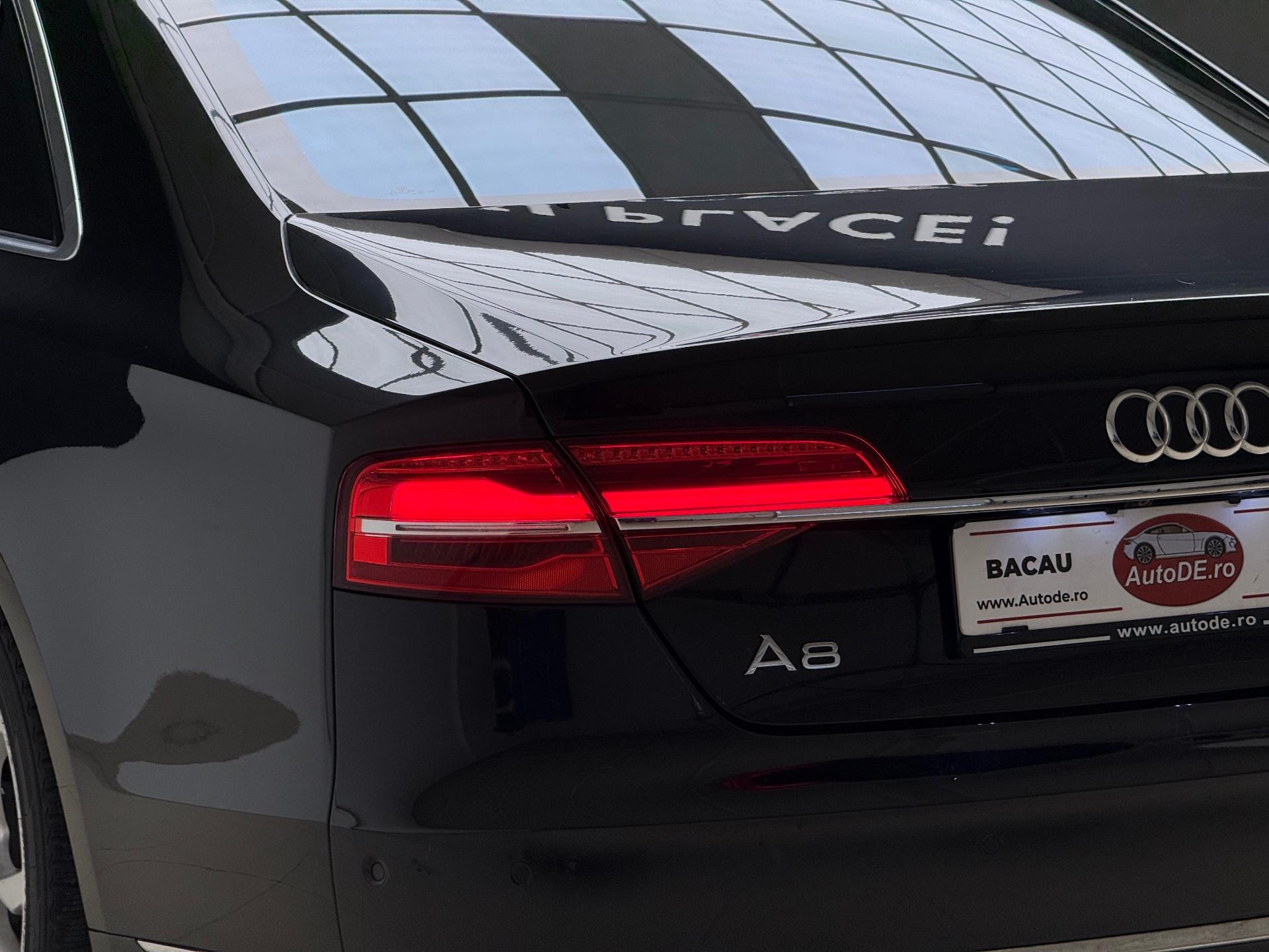 Audi-A8