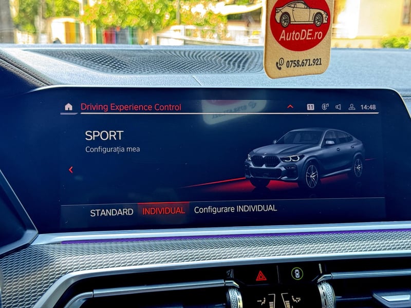 Car Thumb