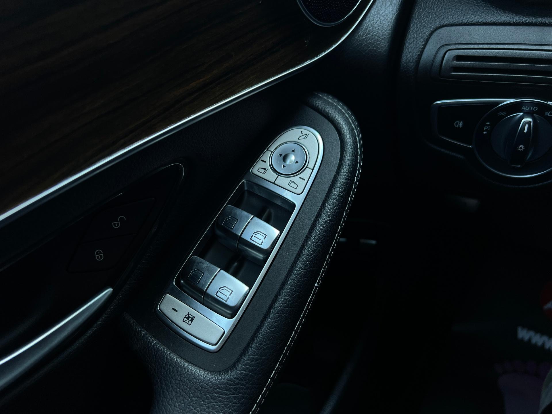 Mercedes-Benz-GLC