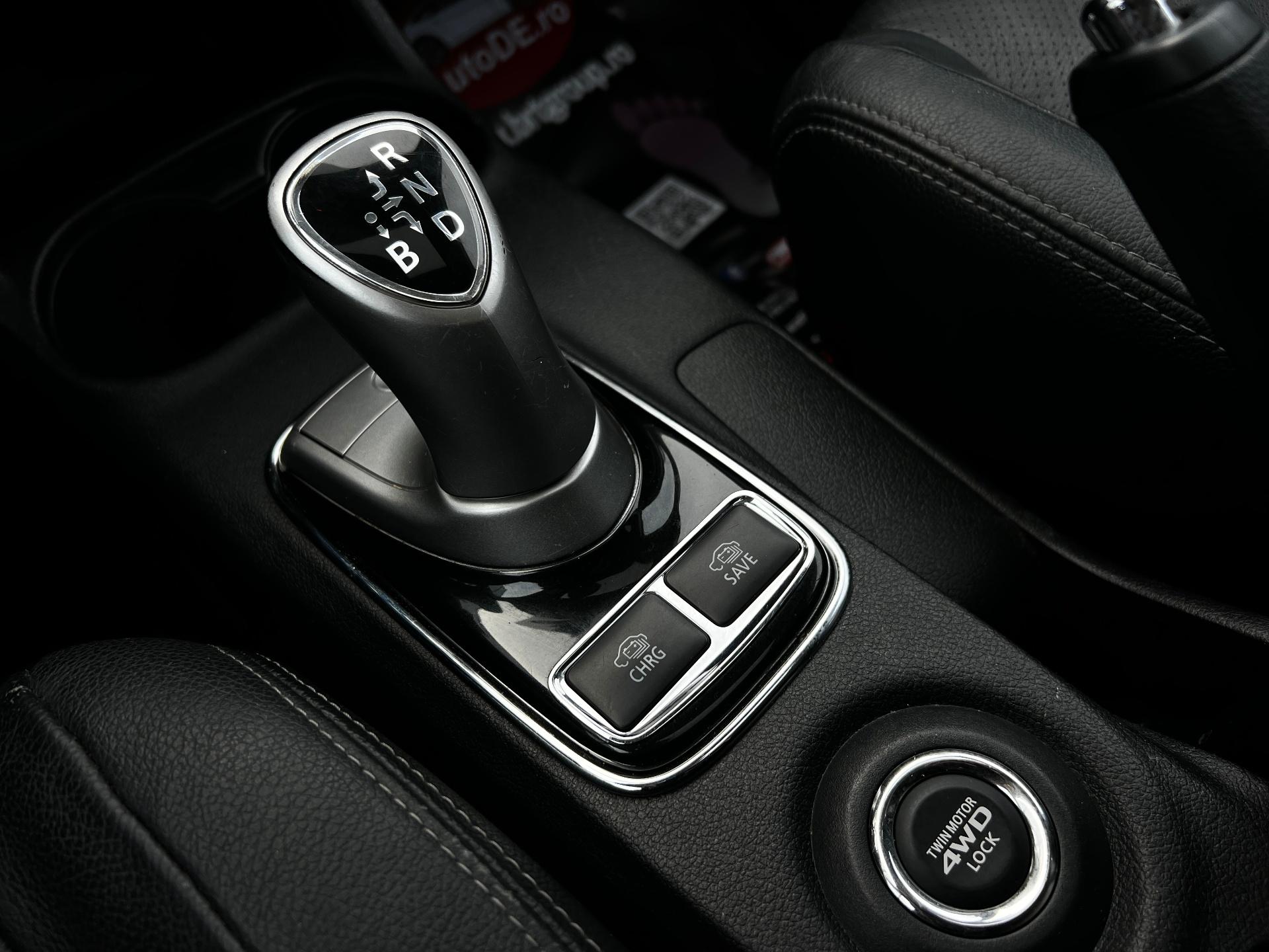 Mitsubishi-Outlander