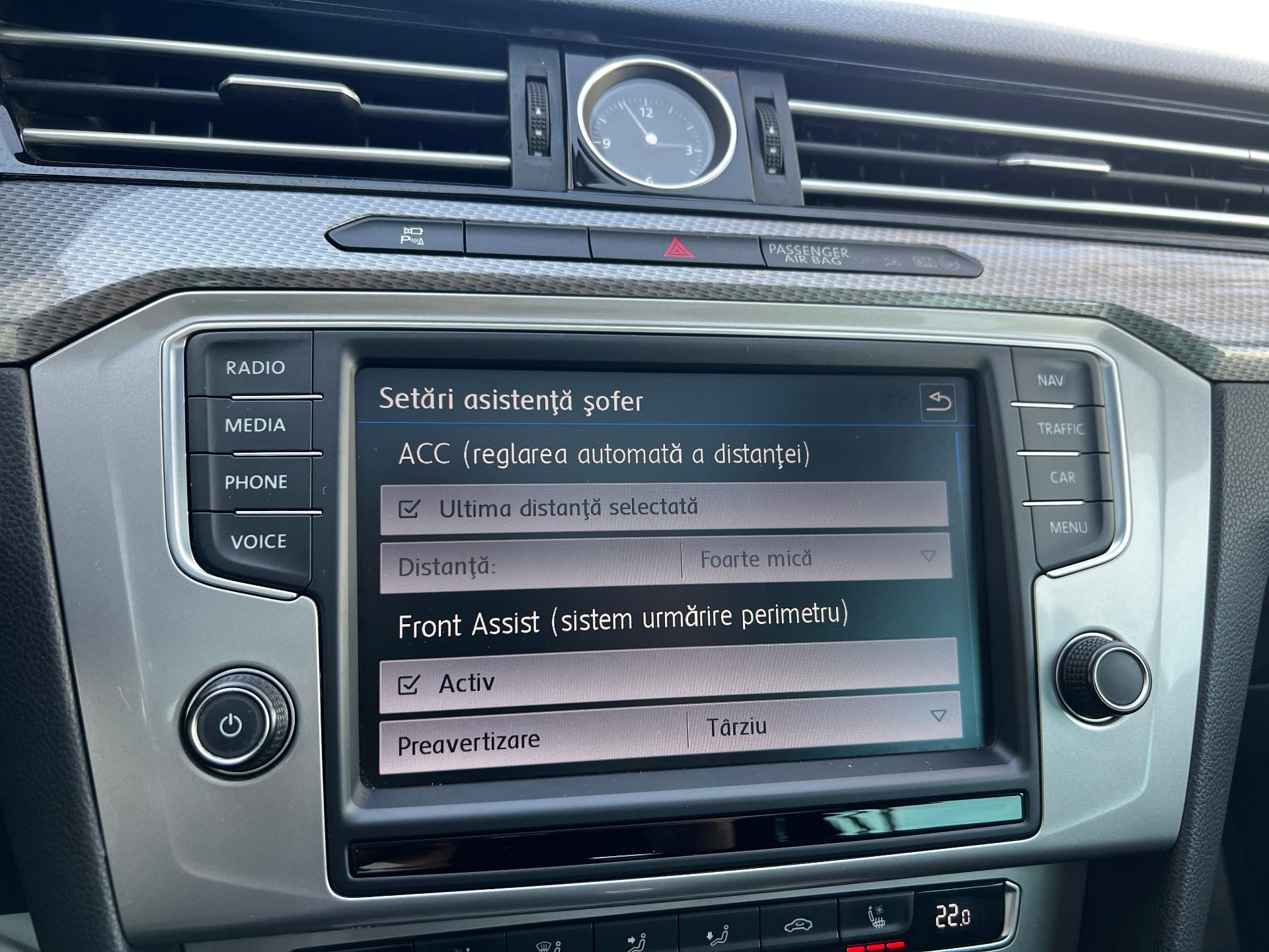 Volkswagen-Passat Alltrack