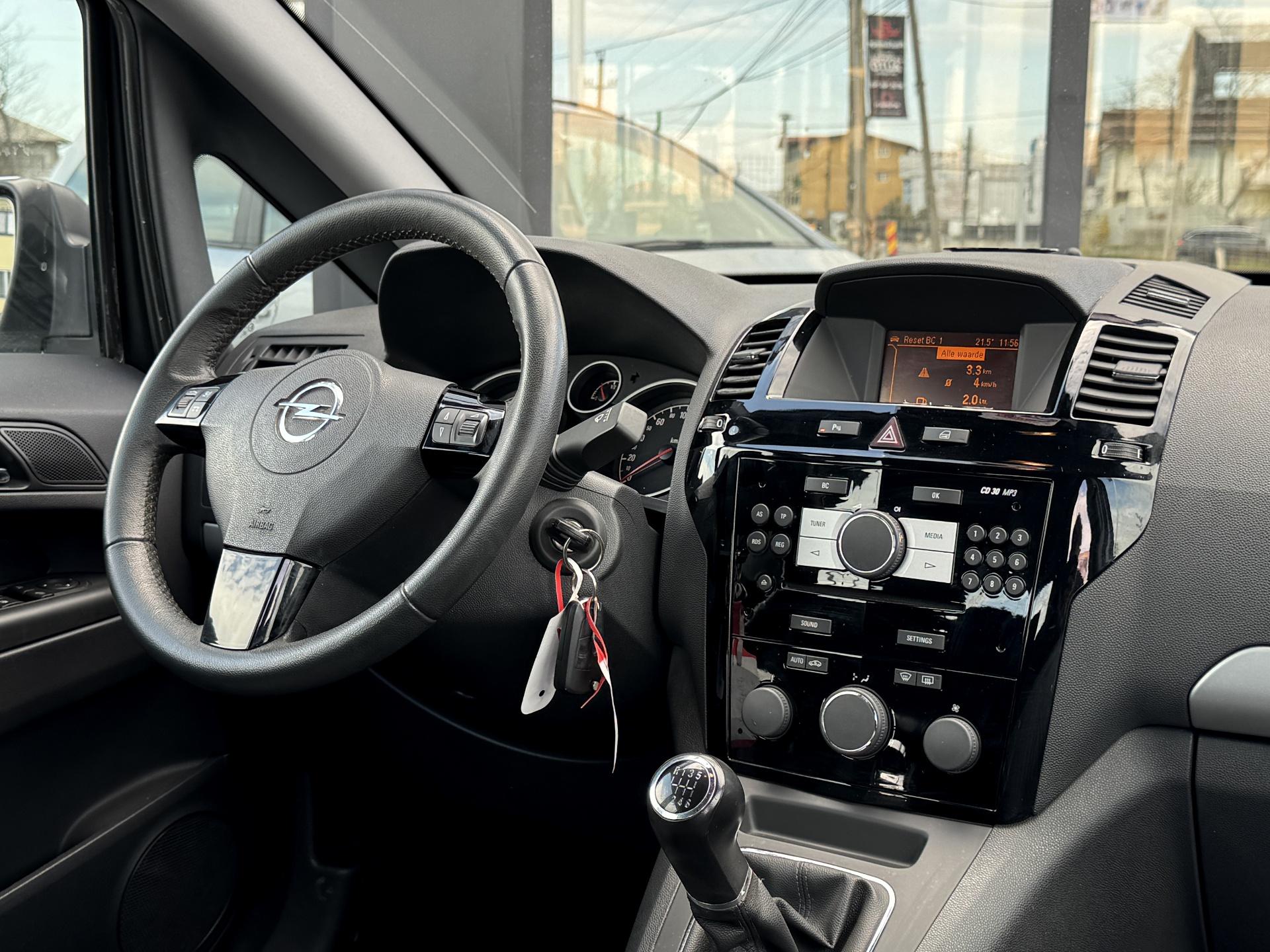 Opel-Zafira