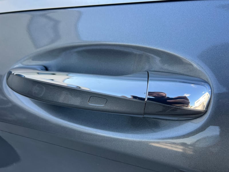 Car Thumb