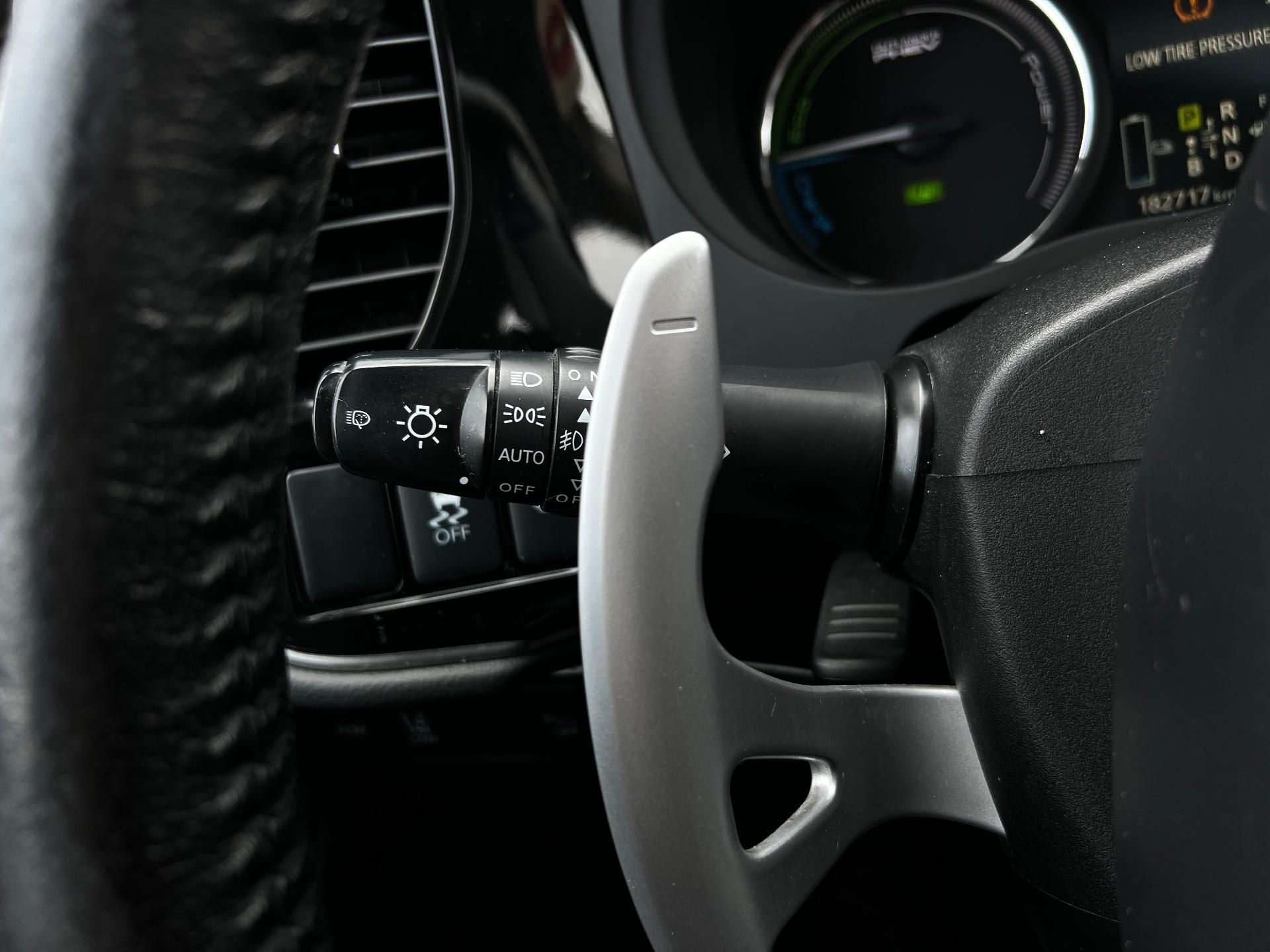 Mitsubishi-Outlander