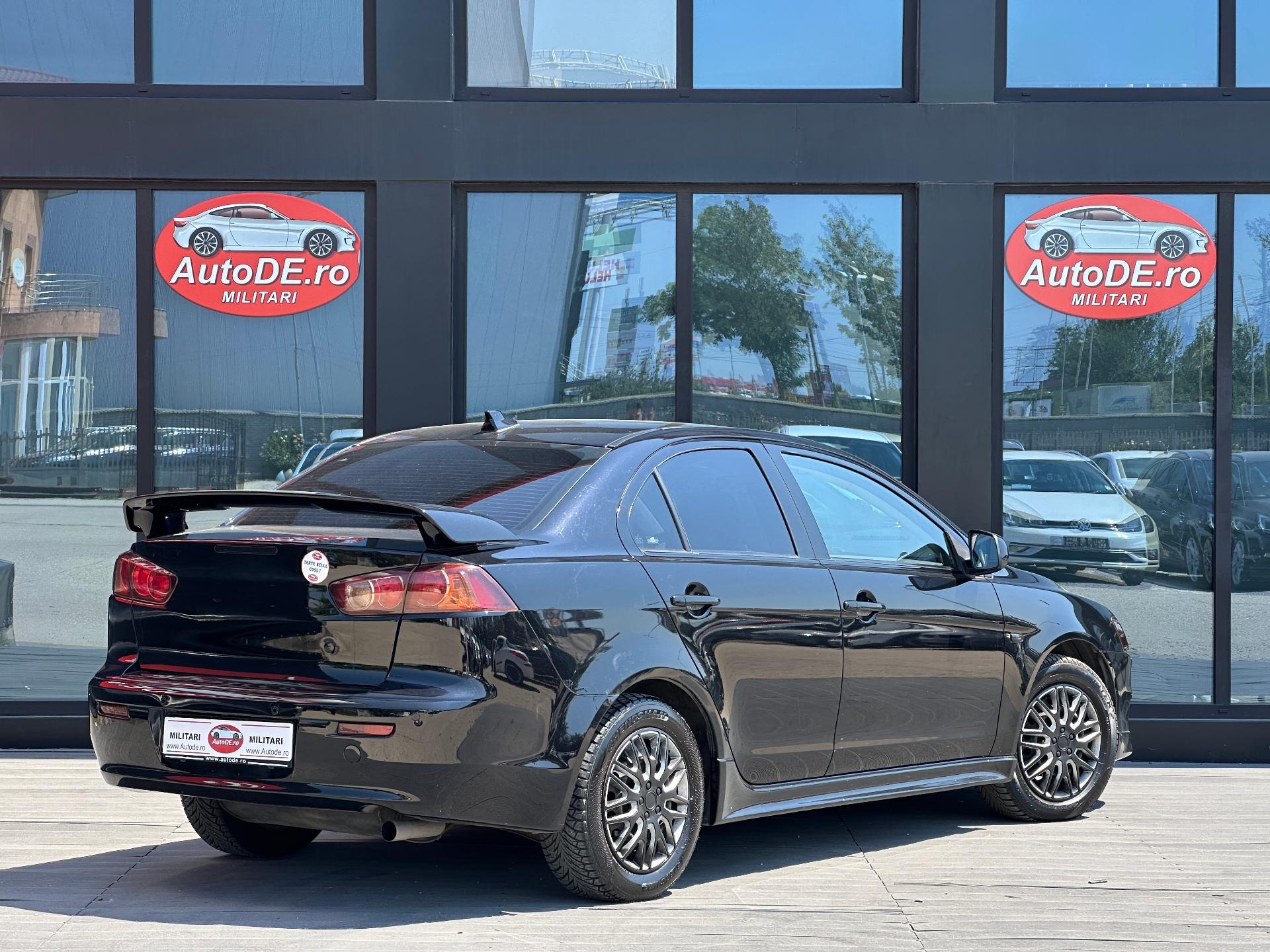 Mitsubishi-Lancer