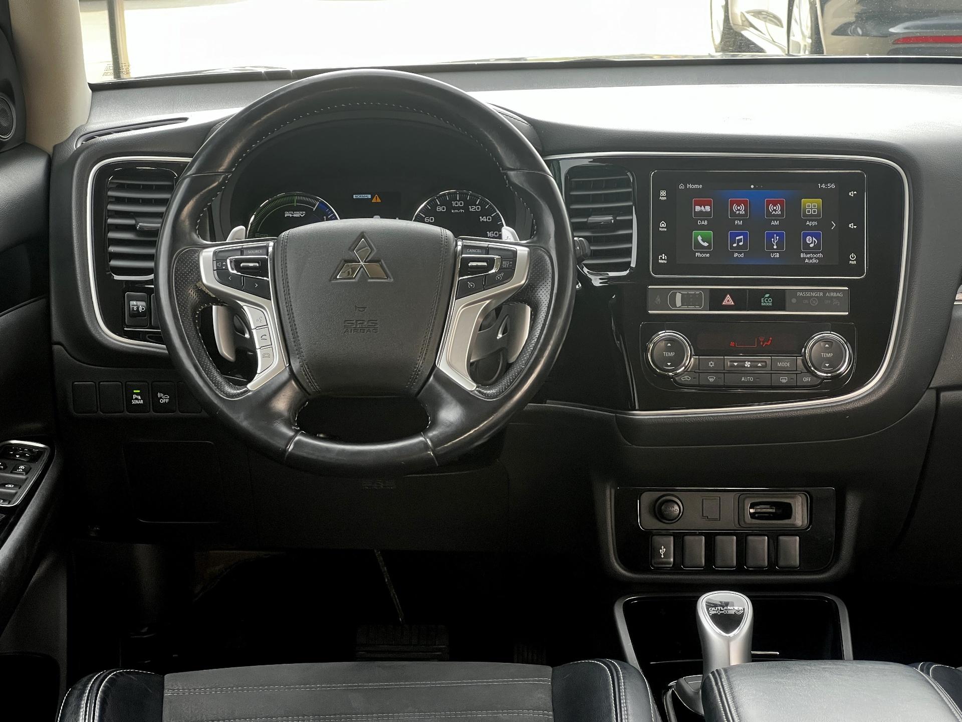Mitsubishi-Outlander