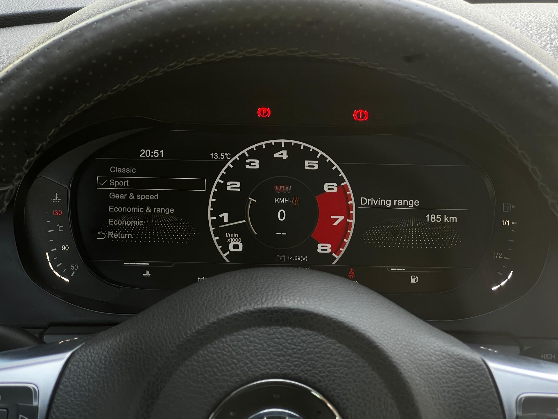 Volkswagen-Scirocco