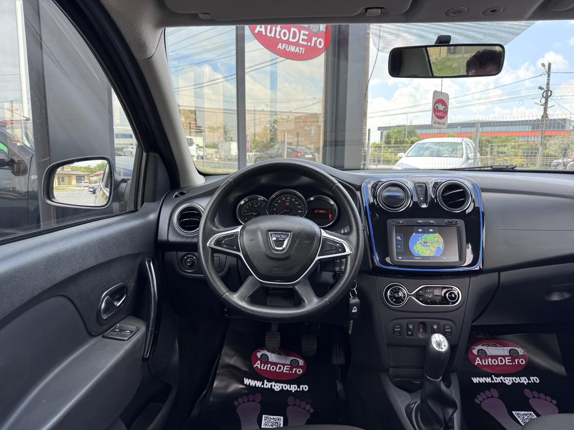 Dacia-Logan