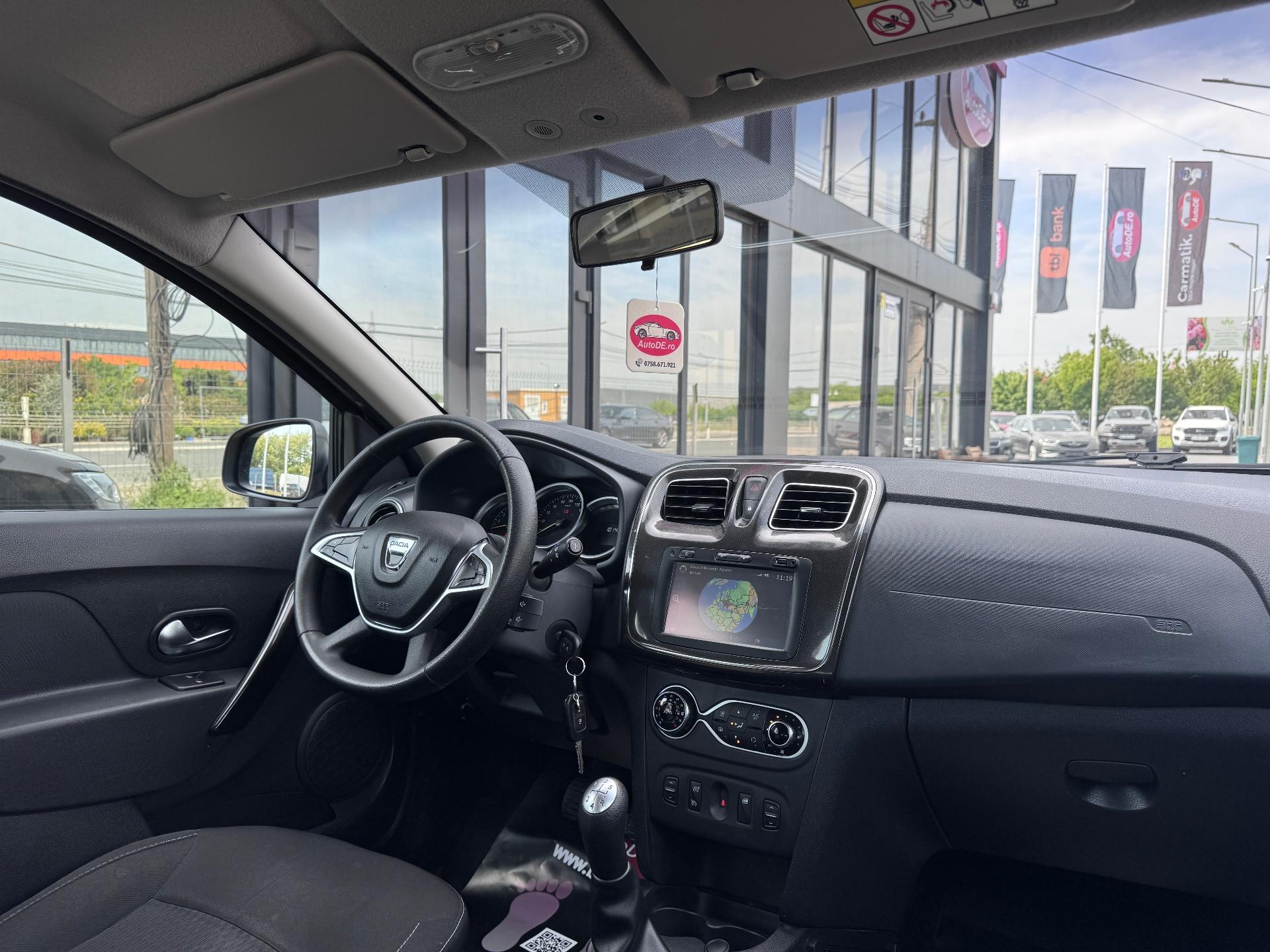 Dacia-Logan