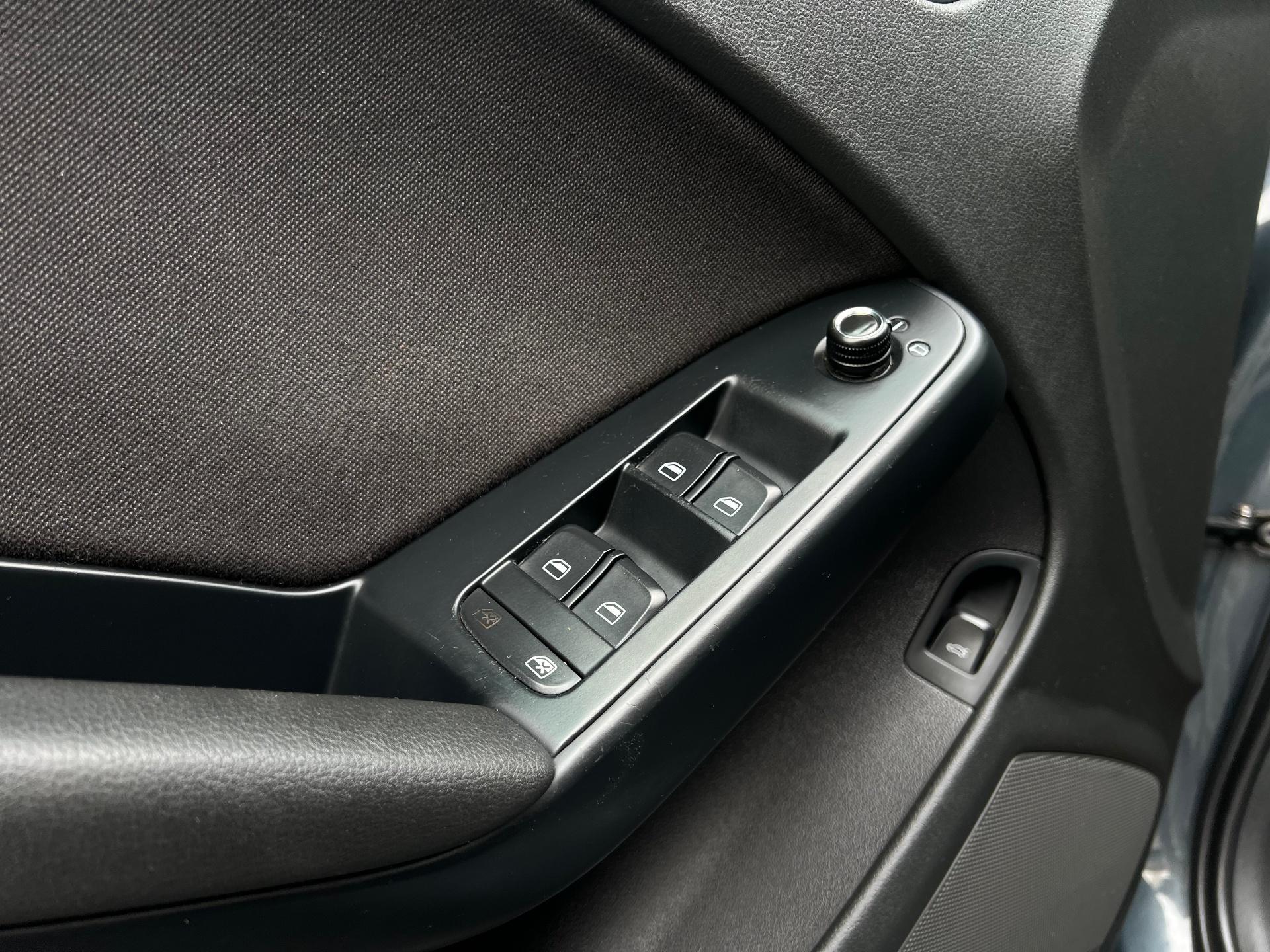 Audi-A4