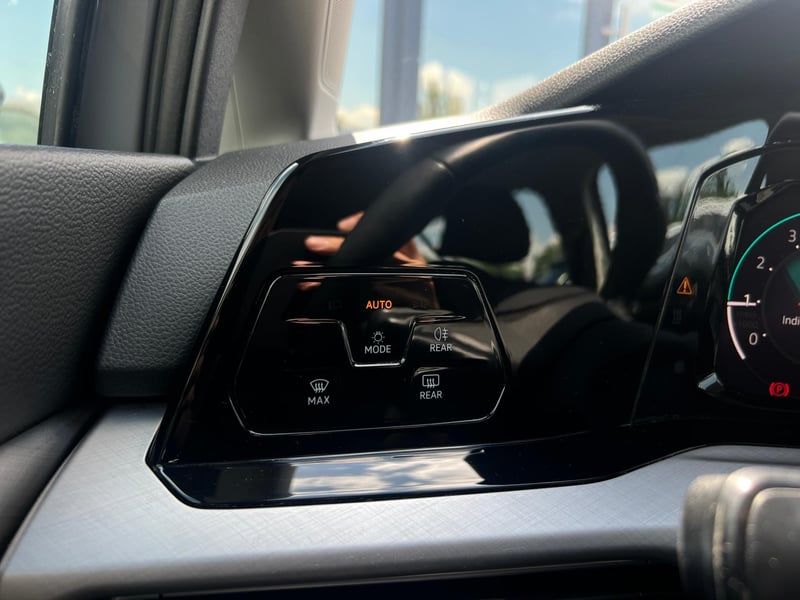 Car Thumb