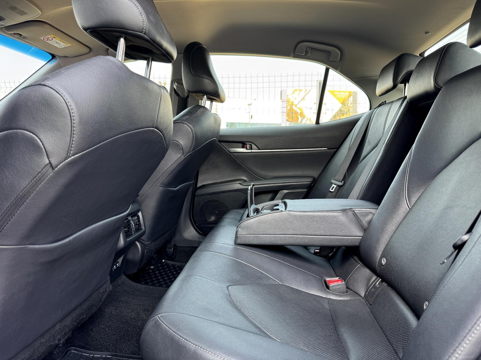 Toyota-Camry