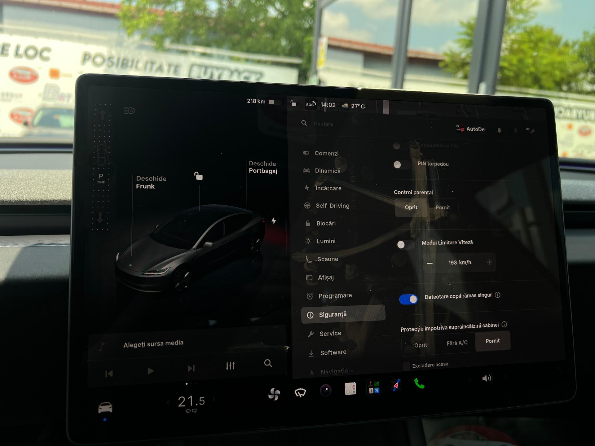 Tesla-Model 3