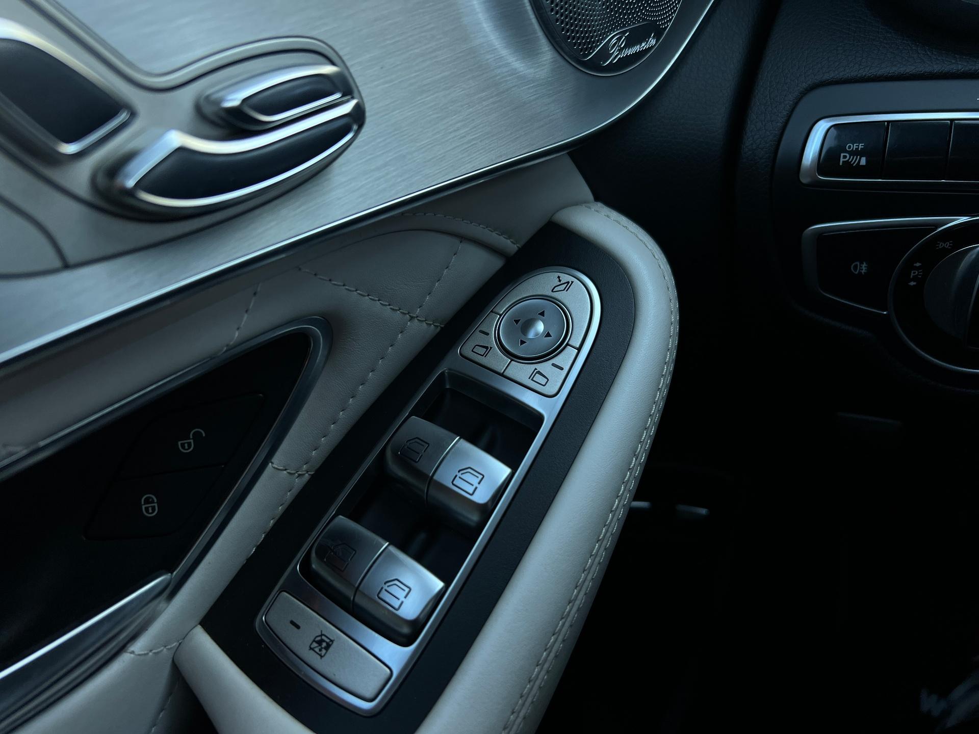 Mercedes-Benz-GLC