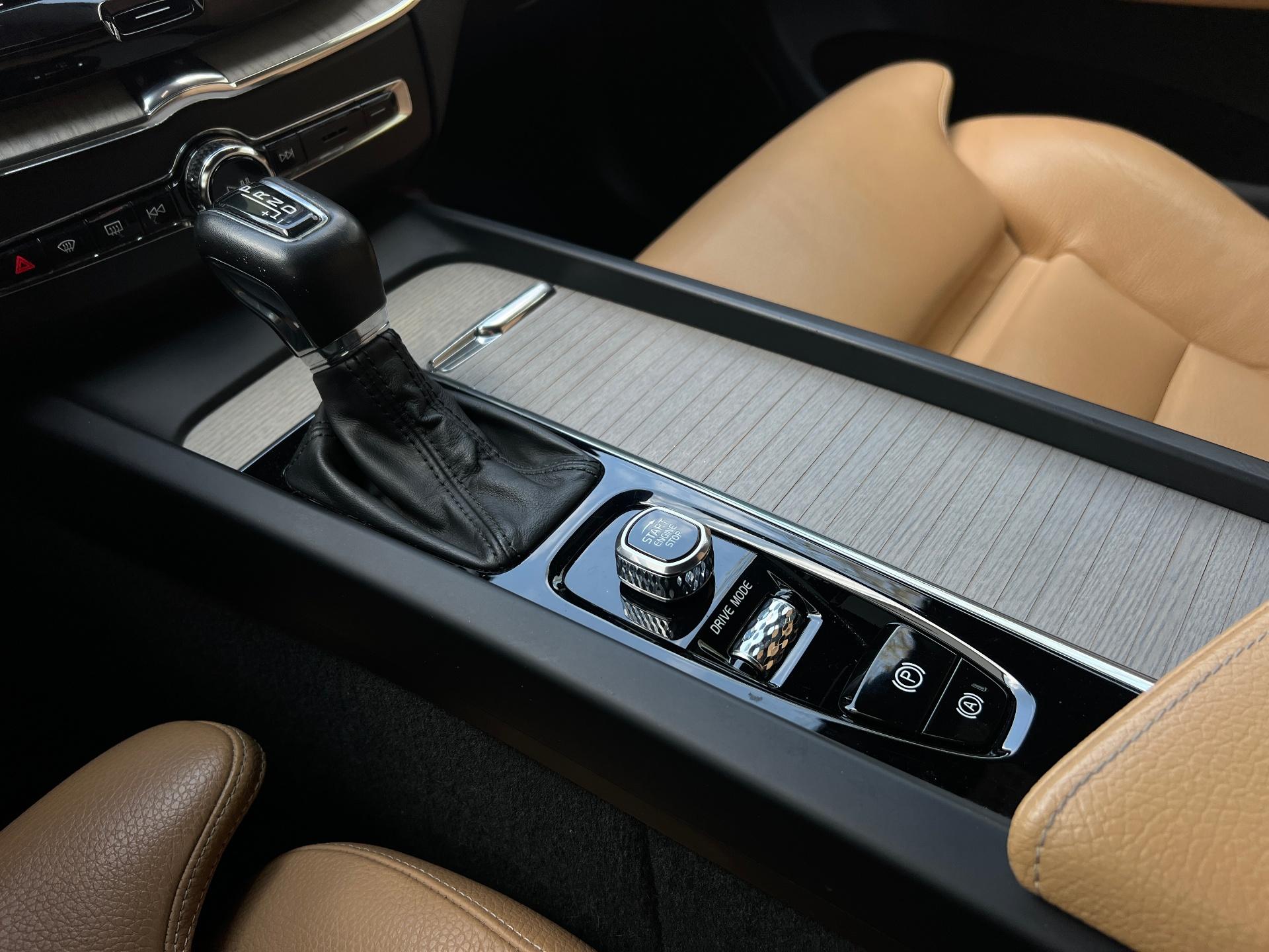 Volvo-XC 60