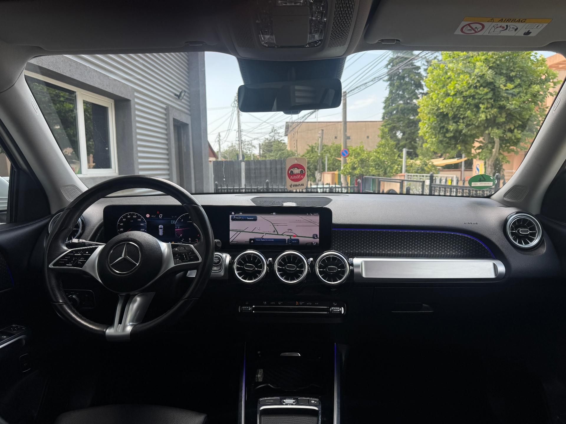 Mercedes-Benz-GLB