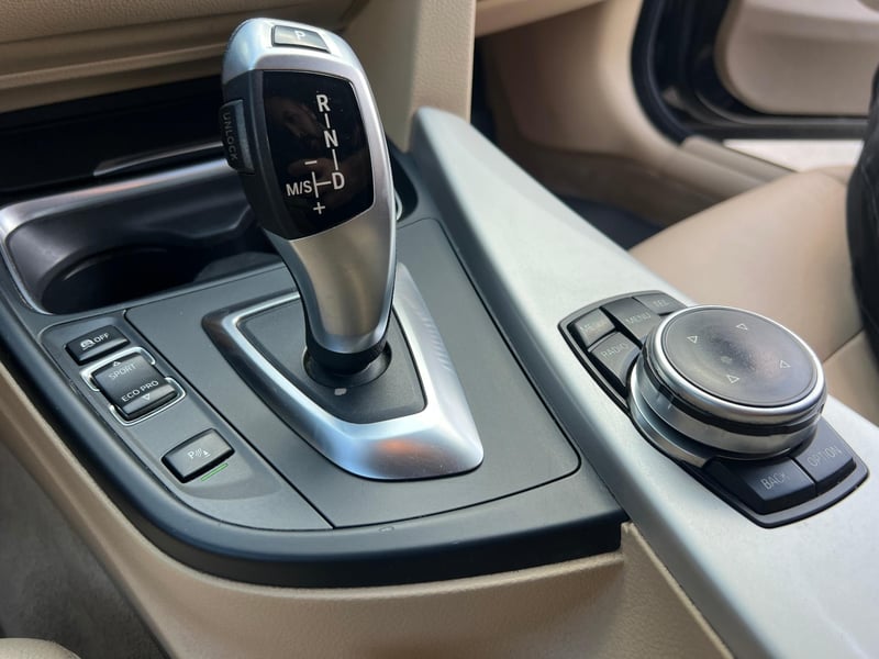 Car Thumb