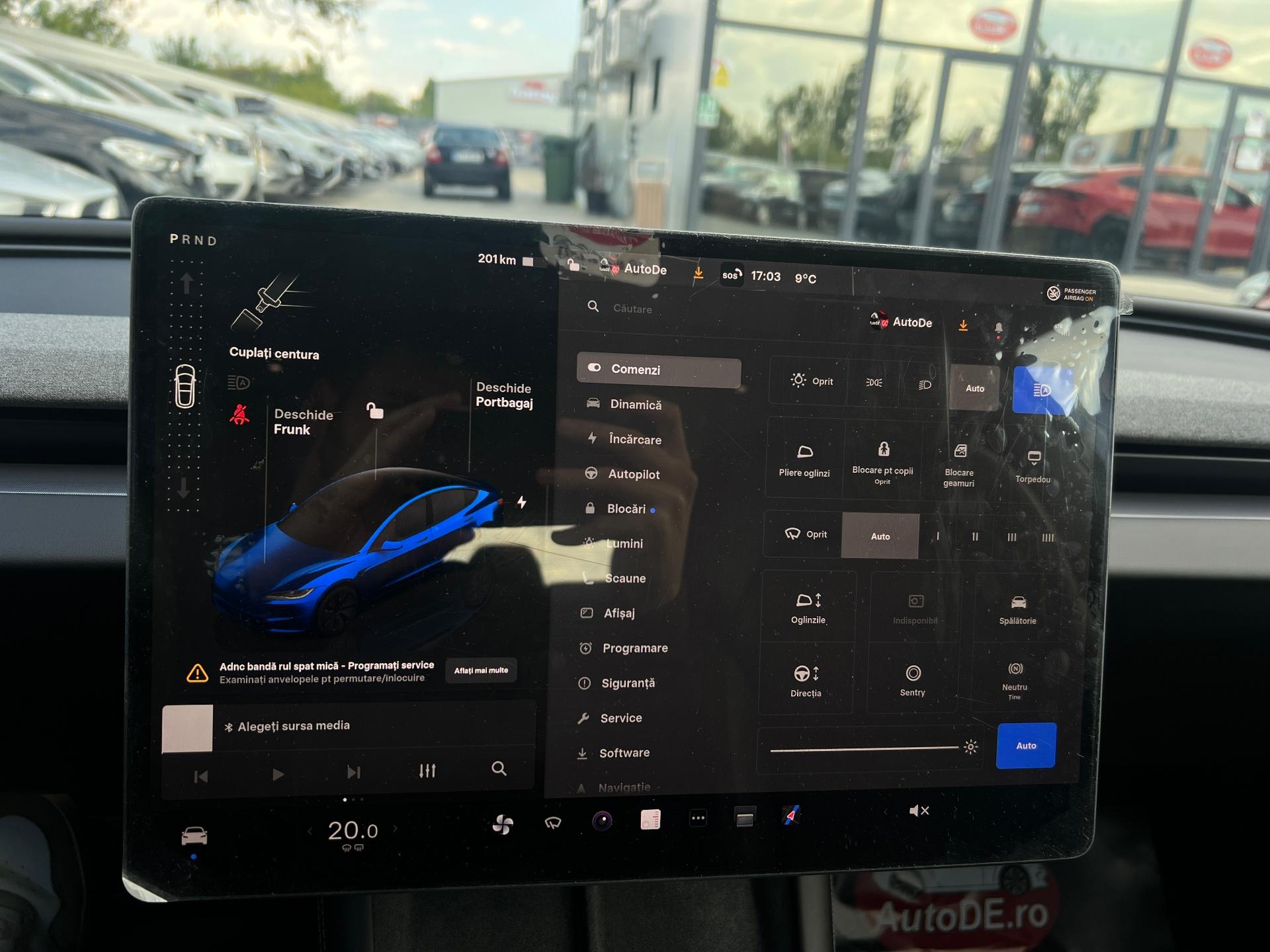 Tesla-Model 3