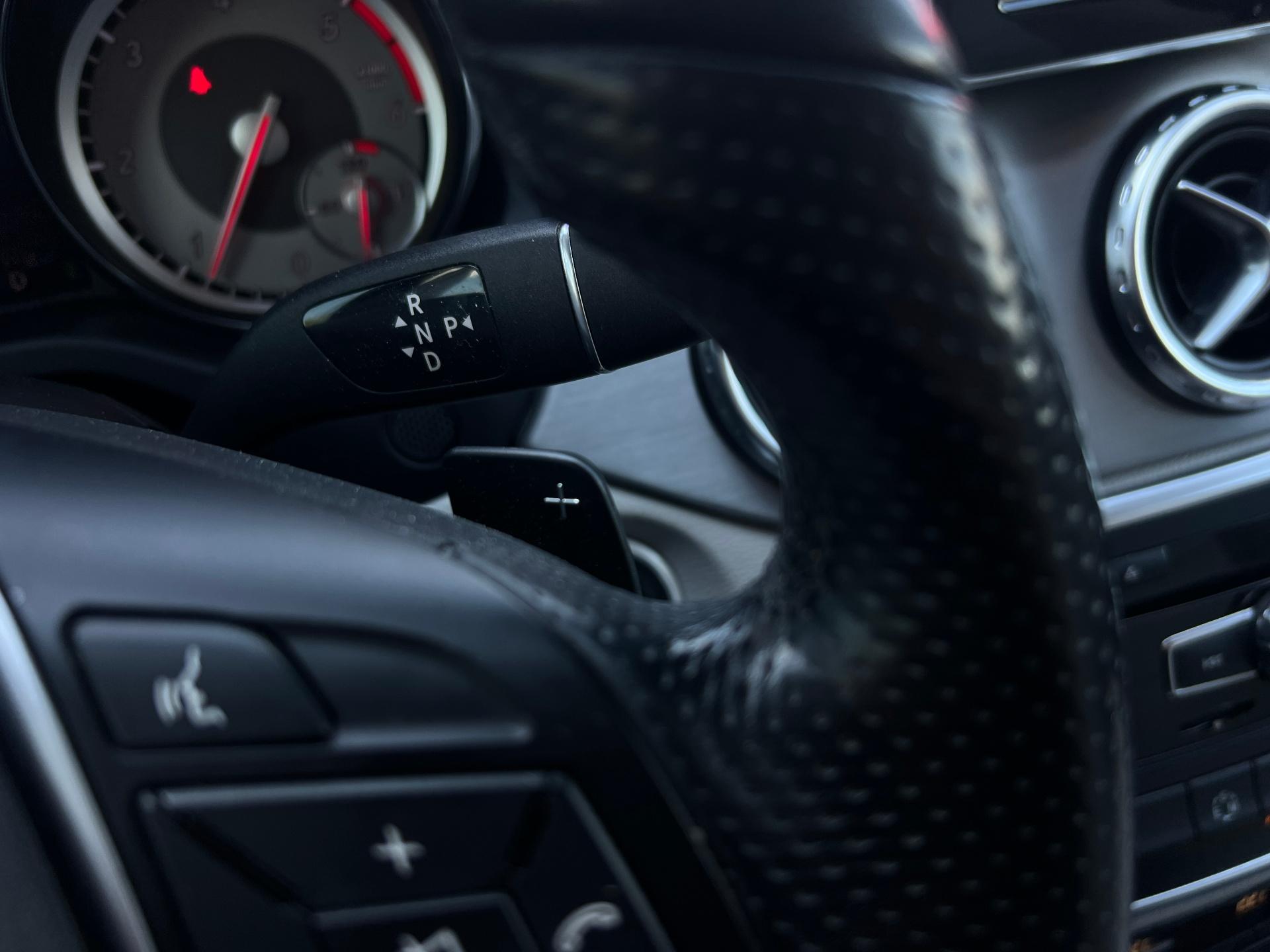Mercedes-Benz-GLA