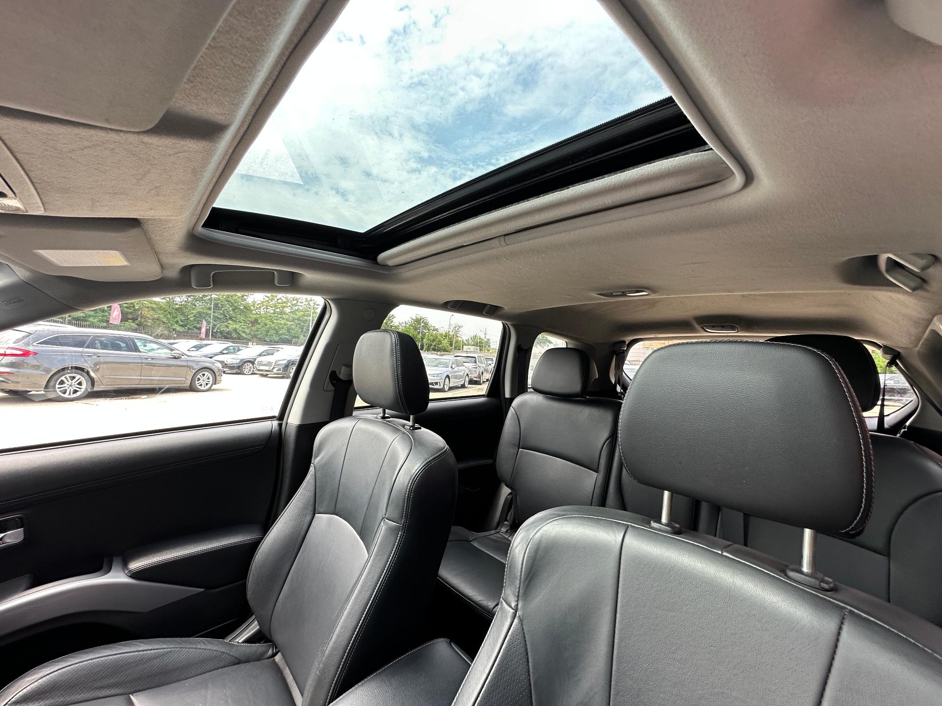 Mitsubishi-Outlander