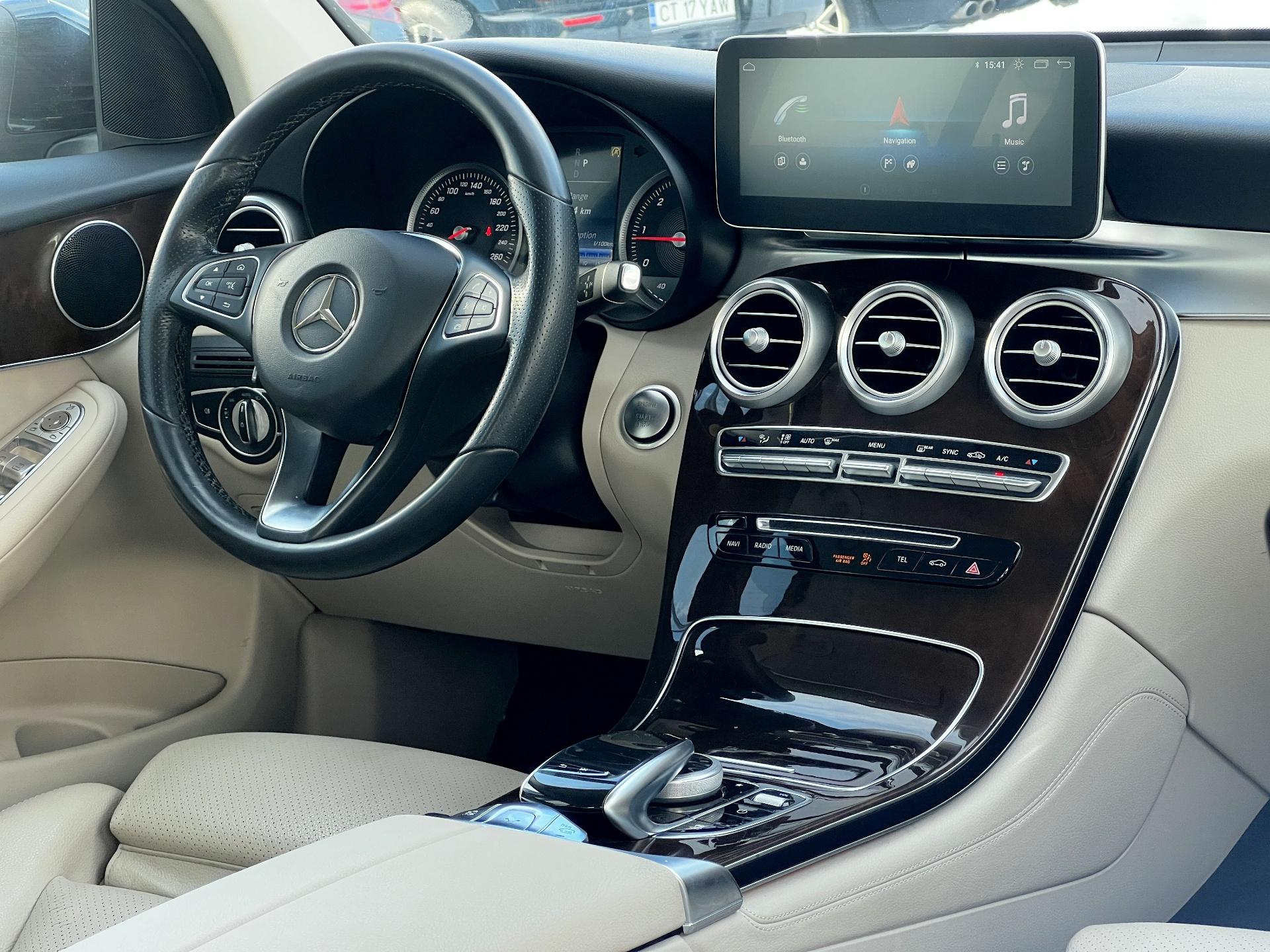 Mercedes-Benz-GLC