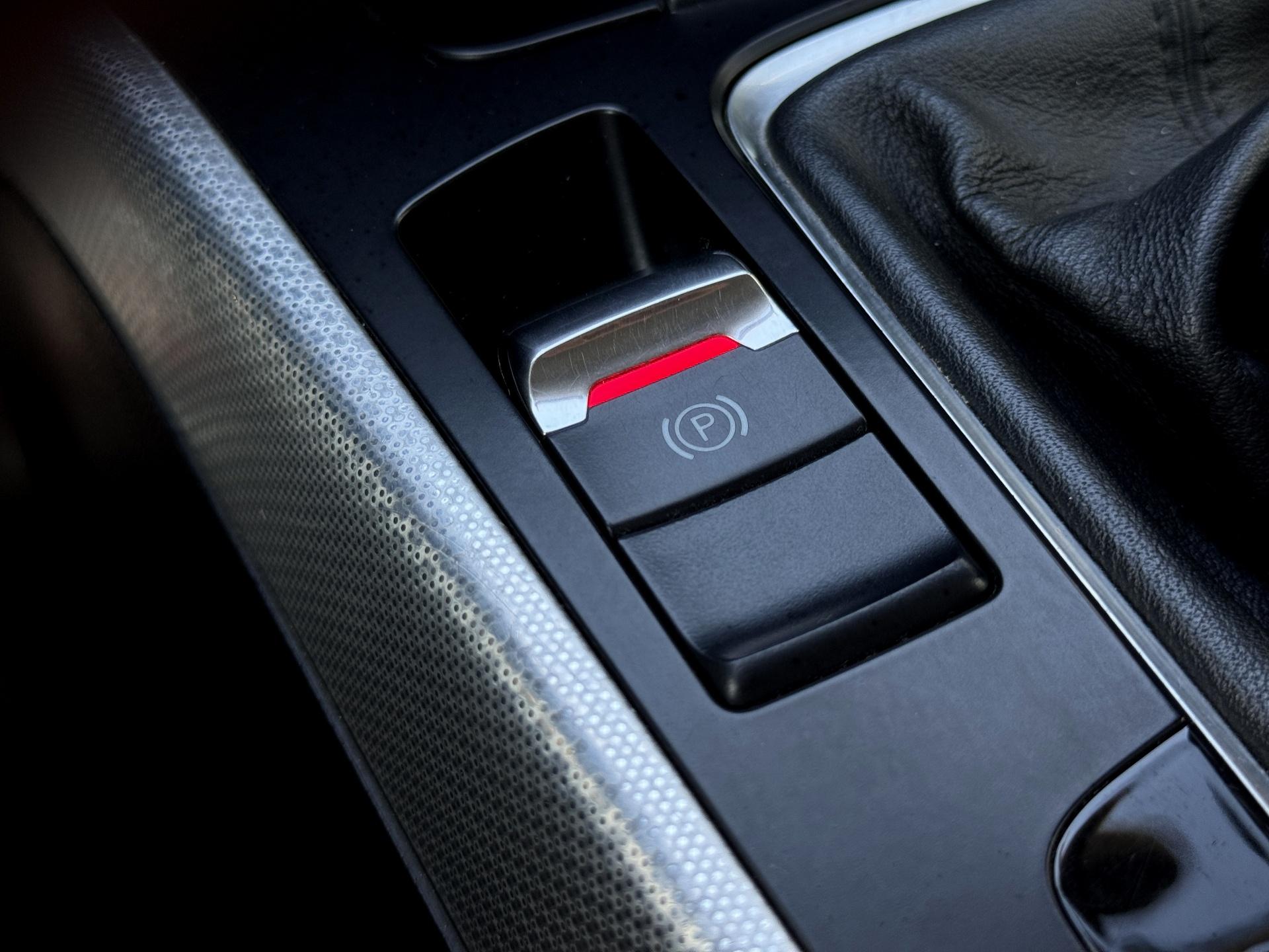 Audi-A4