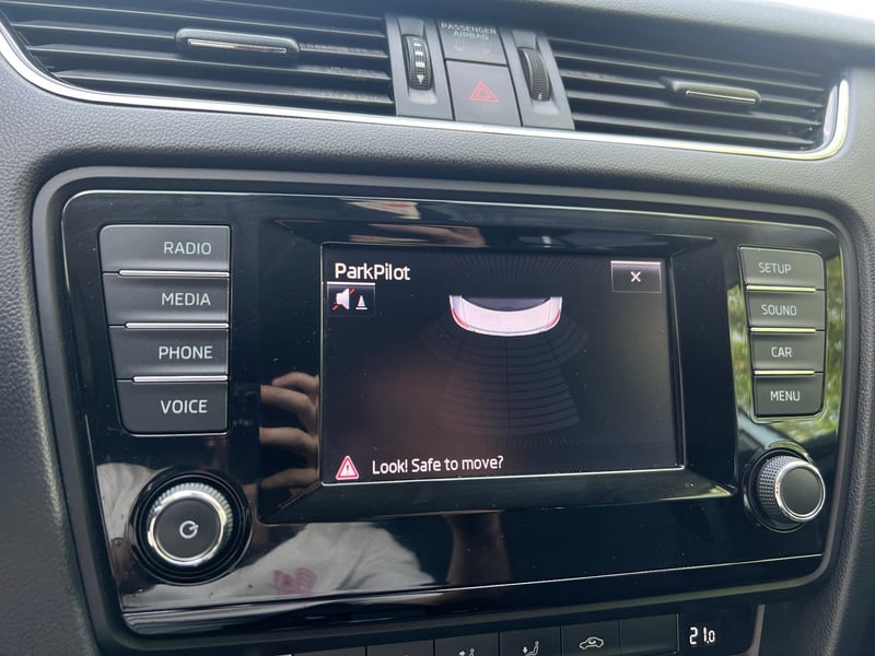 Car Thumb