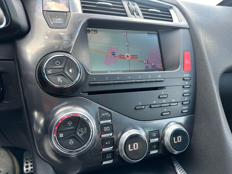 Car Thumb