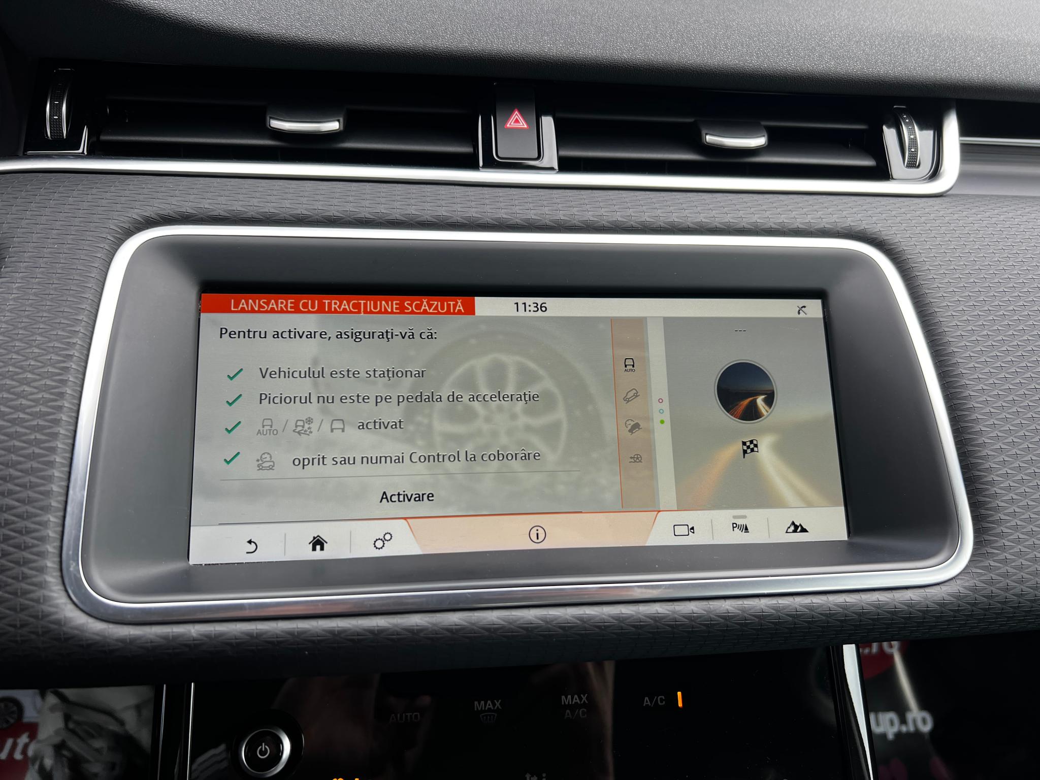 Land Rover-Range Rover Evoque