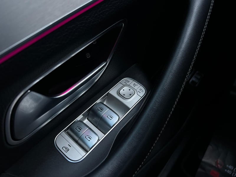 Car Thumb