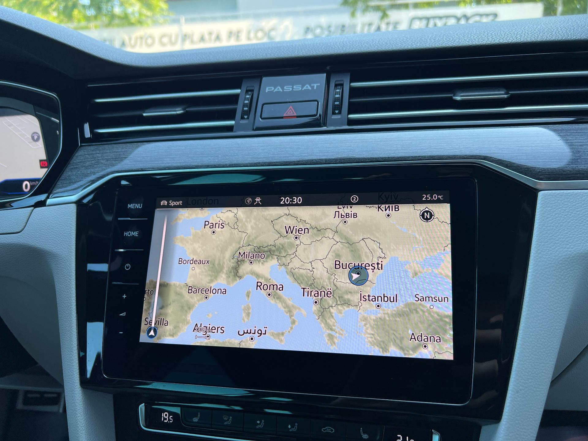 Volkswagen-Passat Alltrack