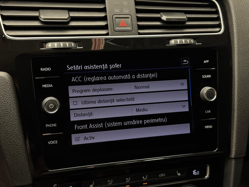 Car Thumb