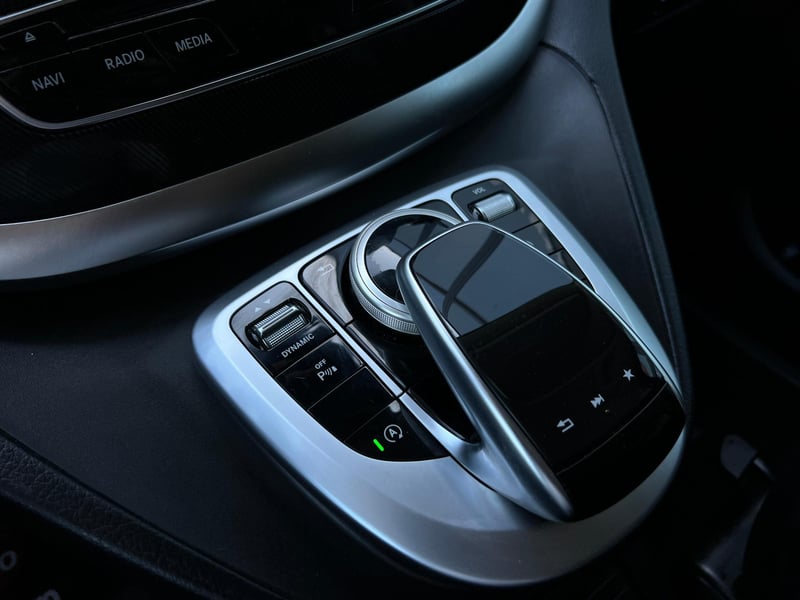 Car Thumb